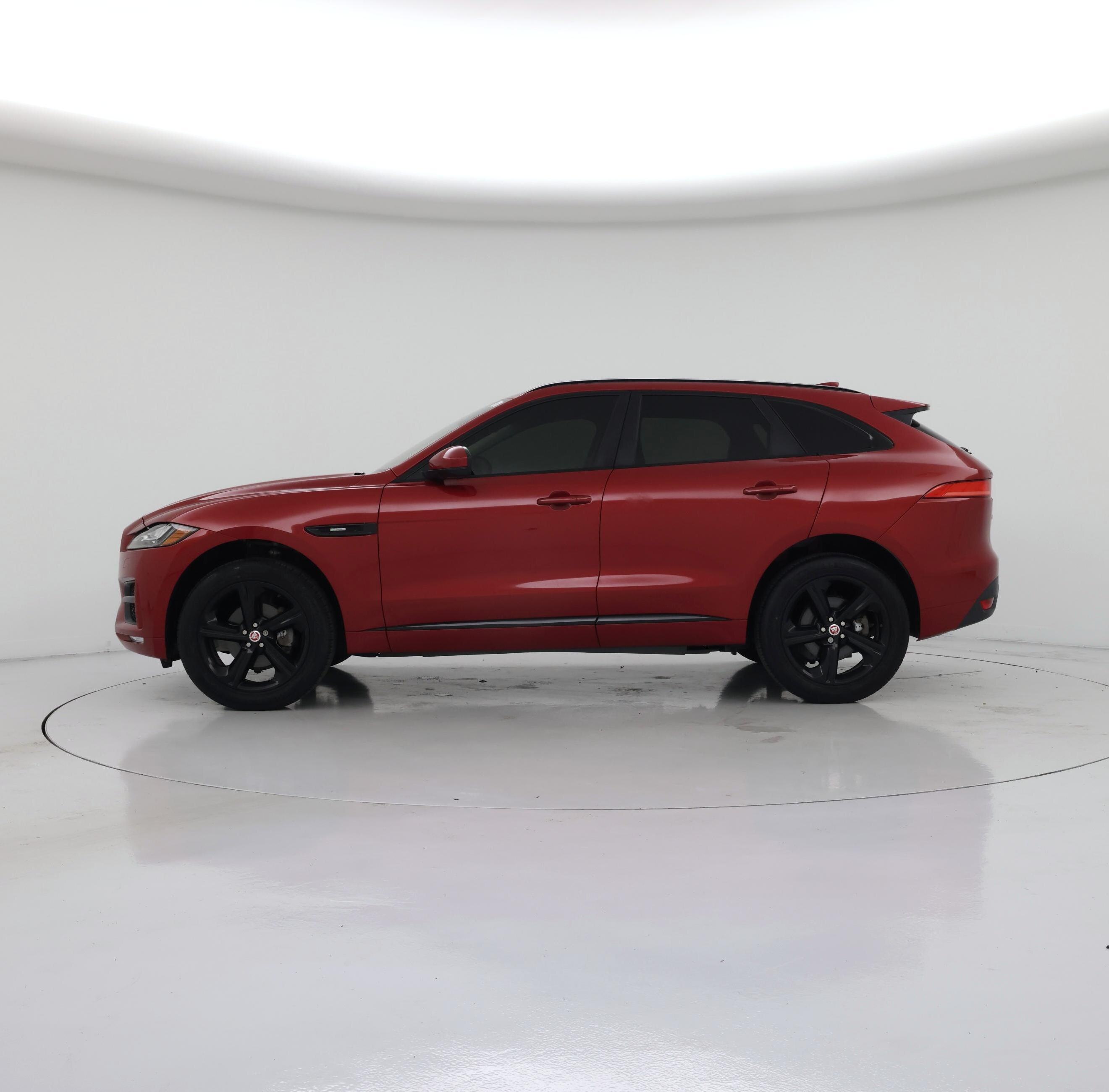 Thumbnail: 2019 Jaguar F-Pace - 3