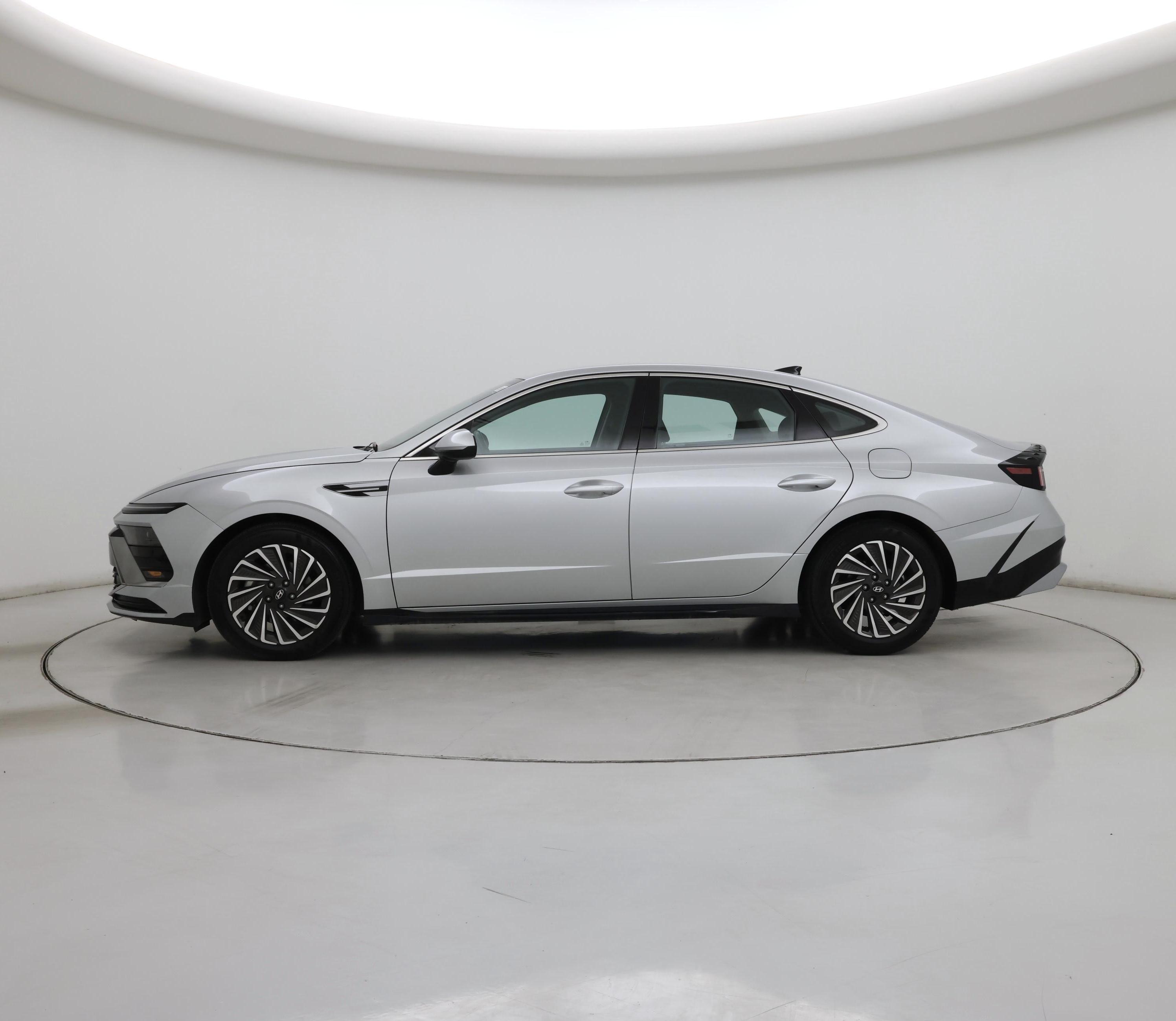 Thumbnail: 2025 Hyundai Sonata - 3