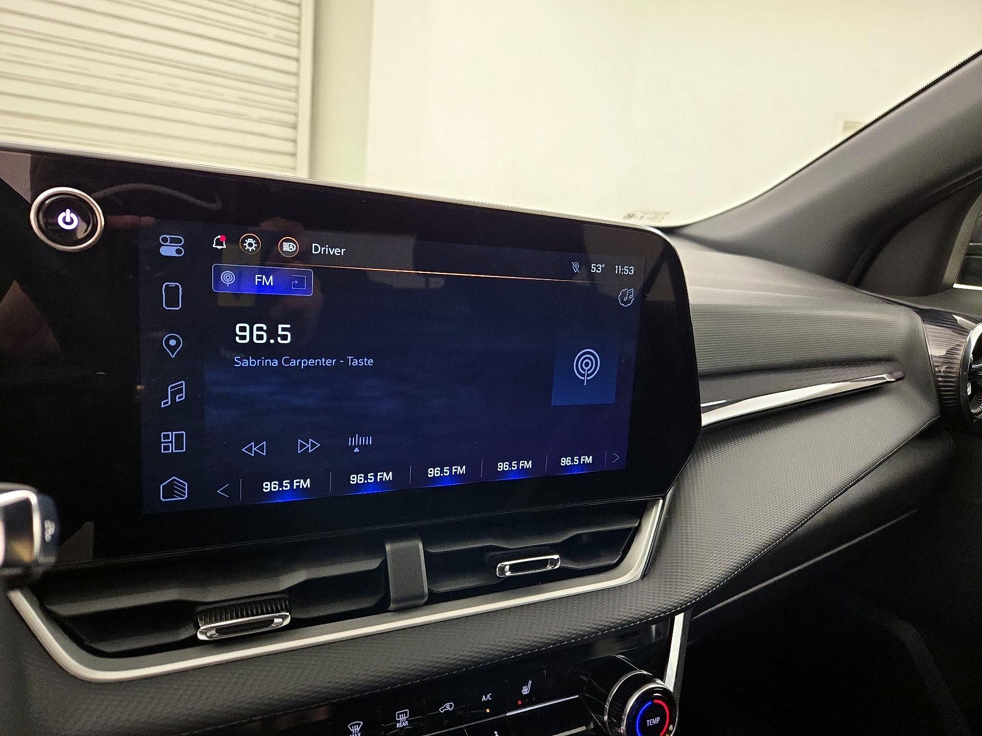 Thumbnail: 2025 Chevrolet Equinox - 16