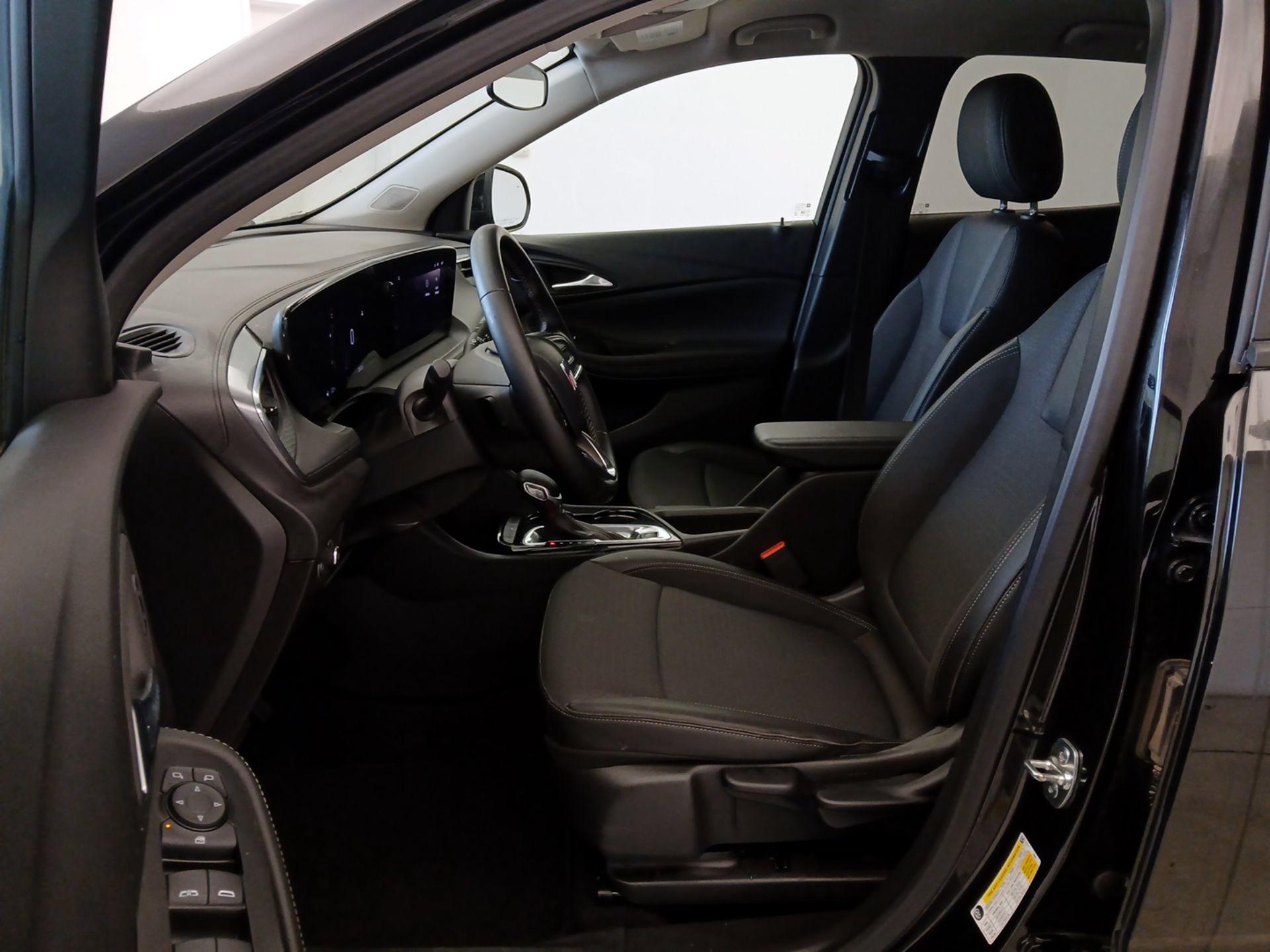 Thumbnail: 2025 Buick Encore GX - 11