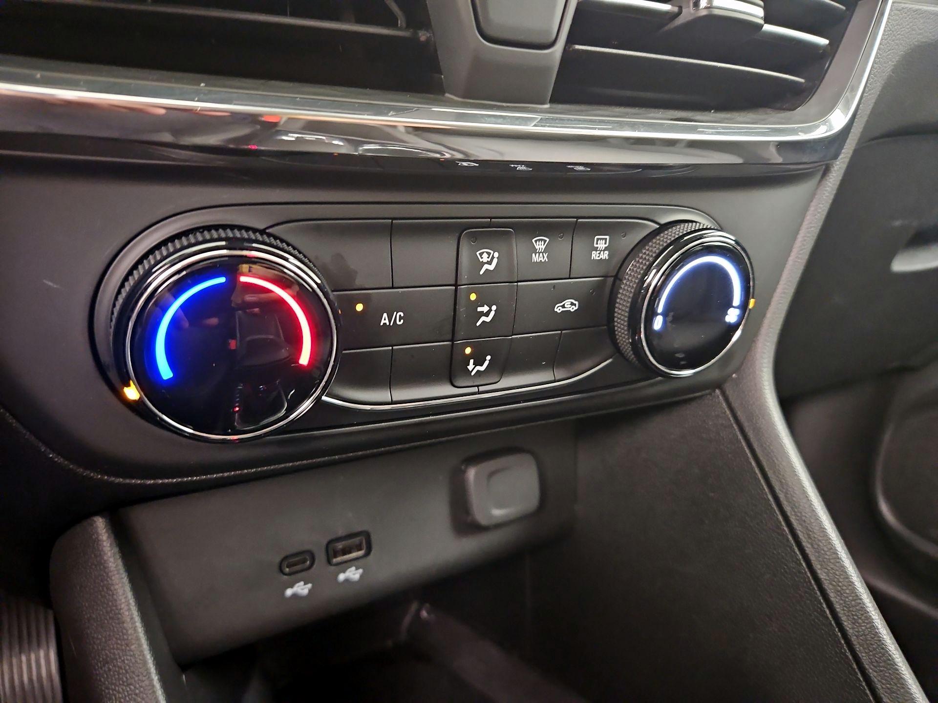 Thumbnail: 2025 Buick Encore GX - 16