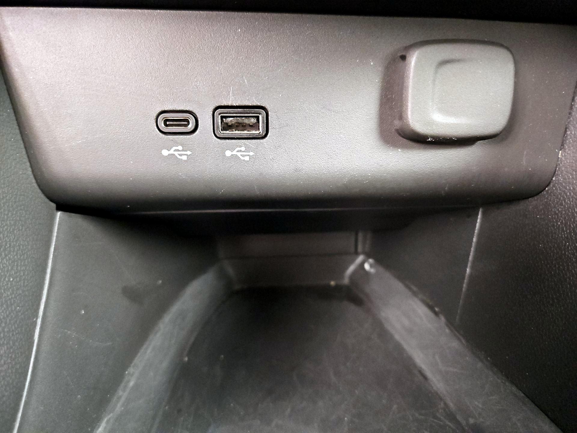 Thumbnail: 2025 Buick Encore GX - 18