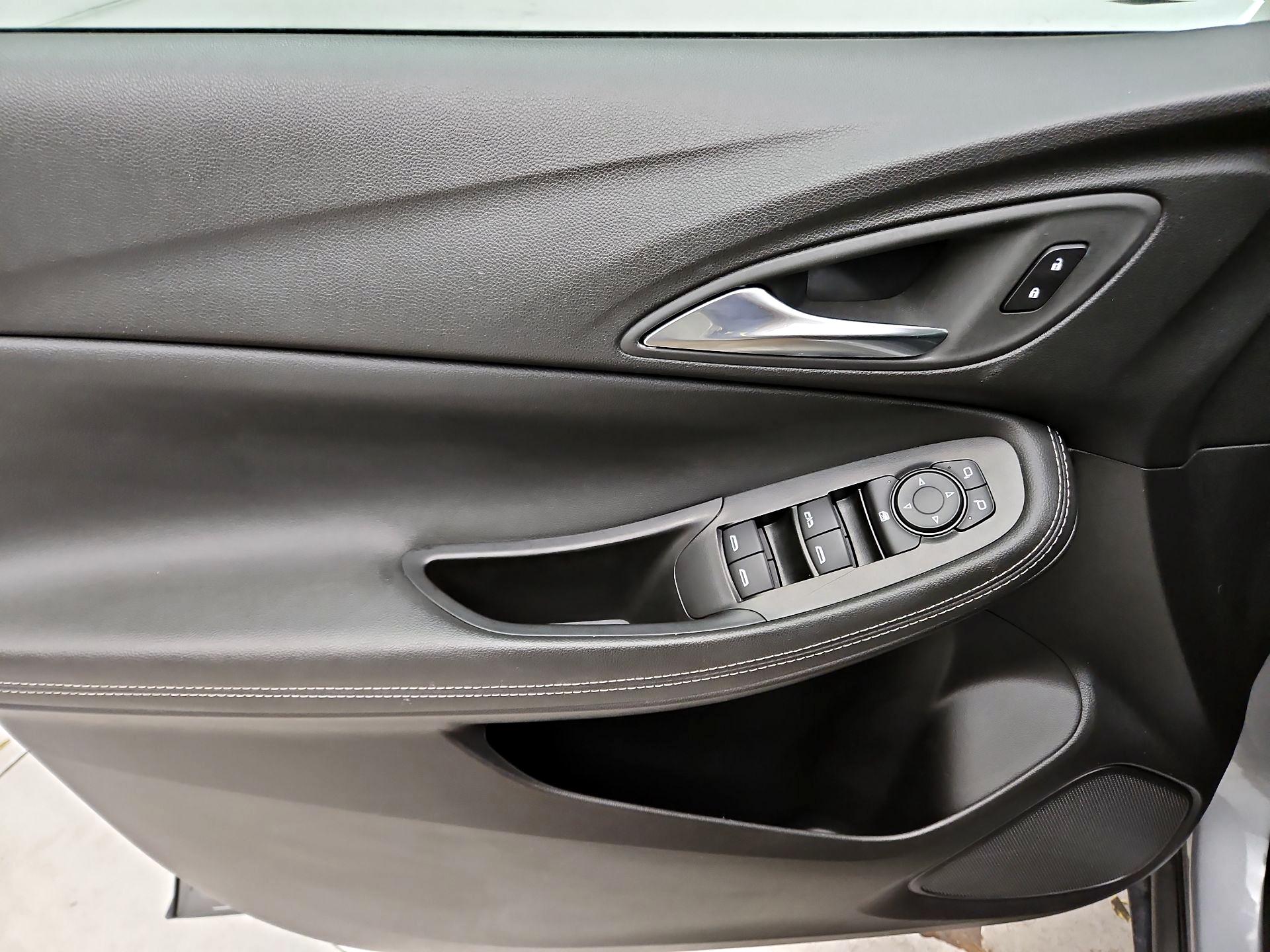 Thumbnail: 2025 Buick Encore GX - 10