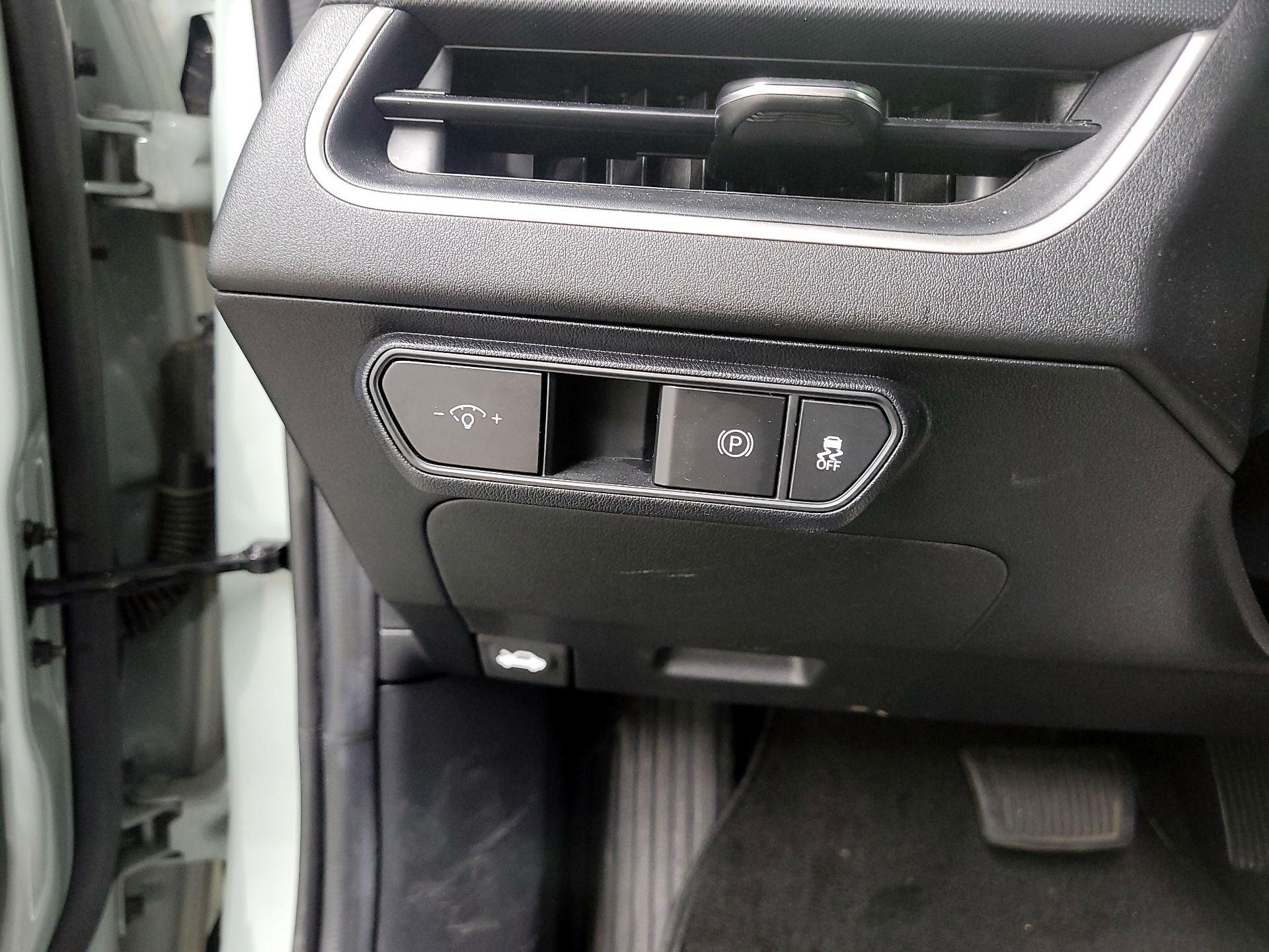 Thumbnail: 2025 Kia K4 - 13