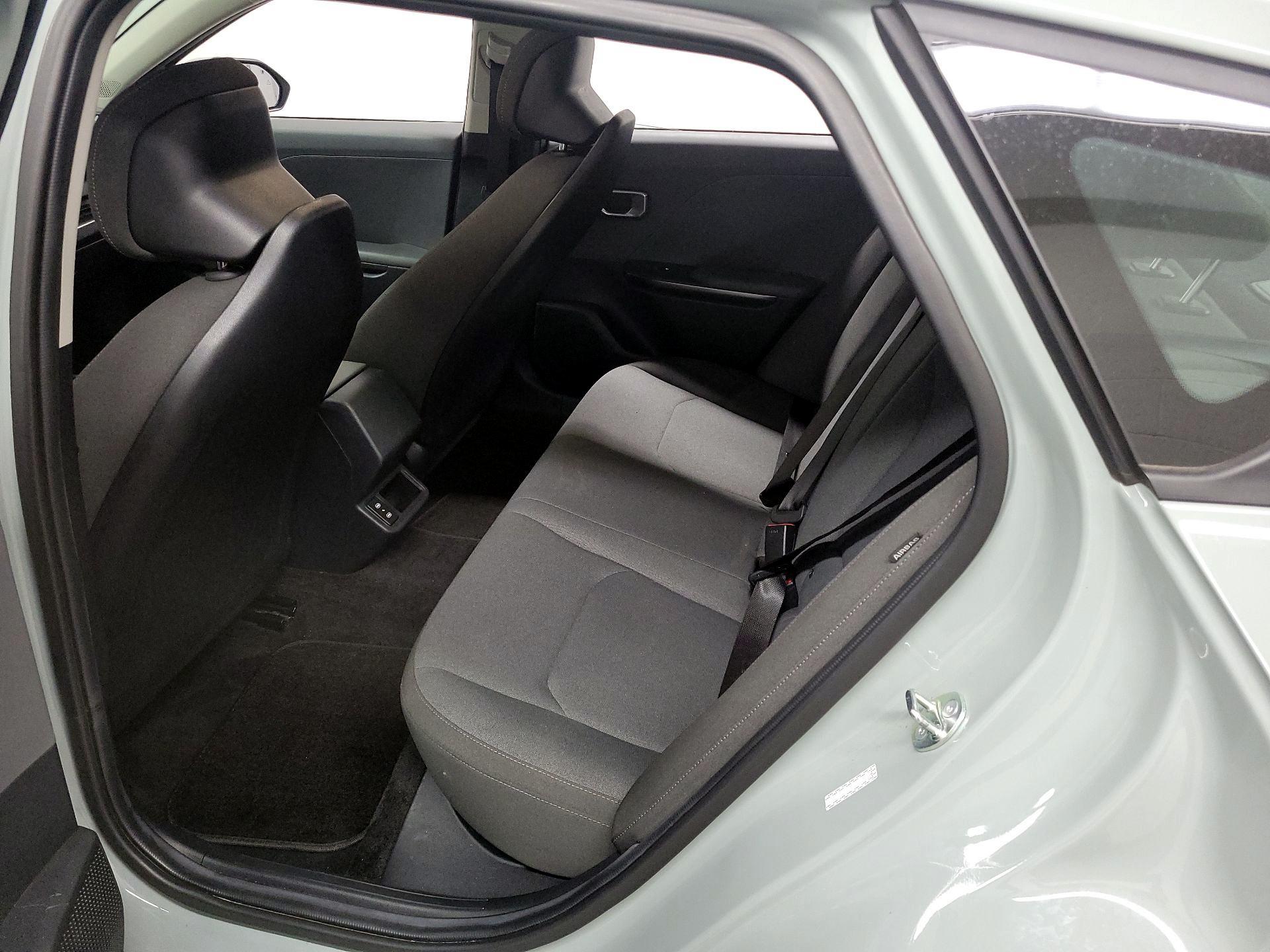 Thumbnail: 2025 Kia K4 - 17