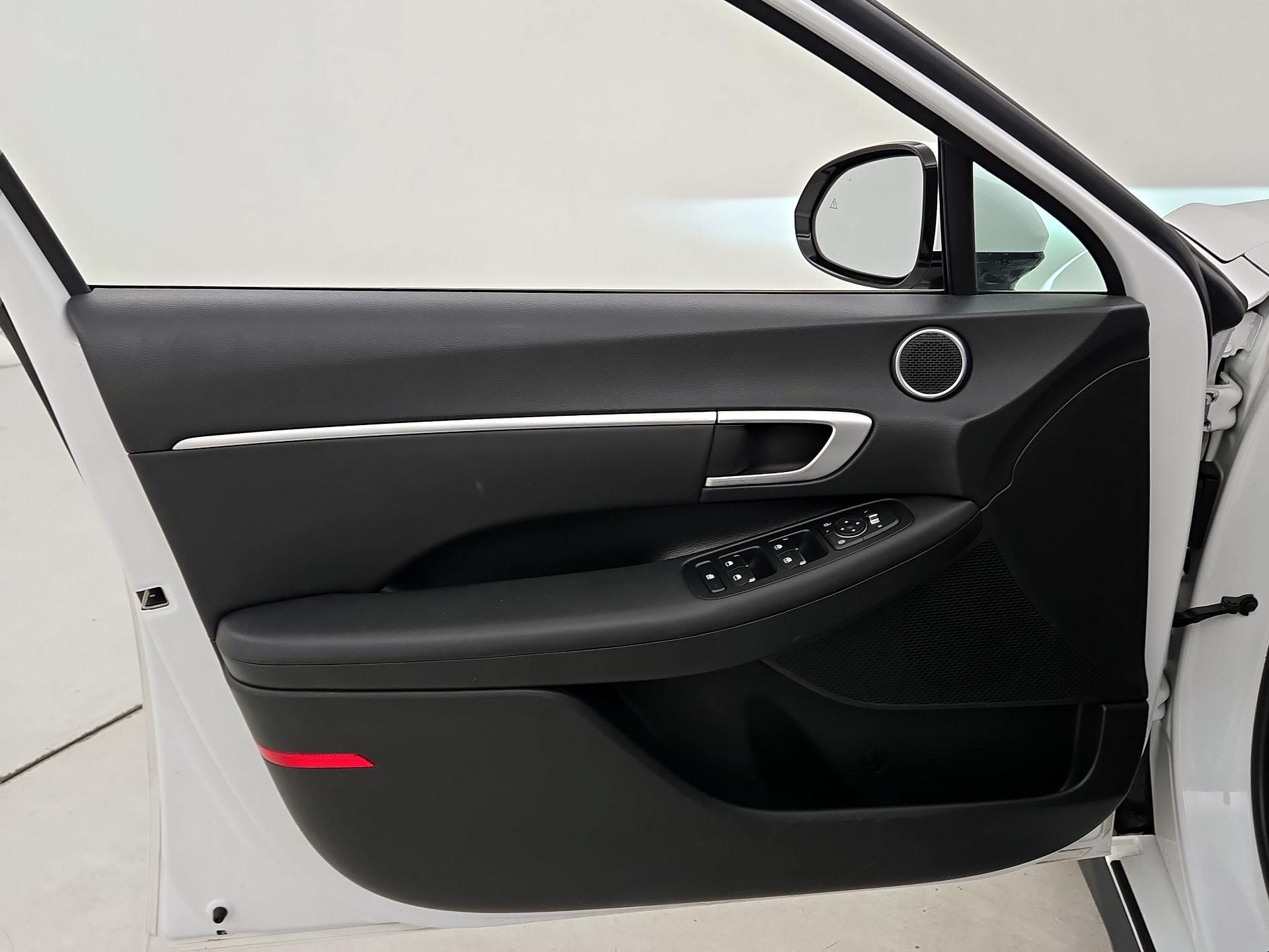 Thumbnail: 2025 Hyundai Sonata - 12