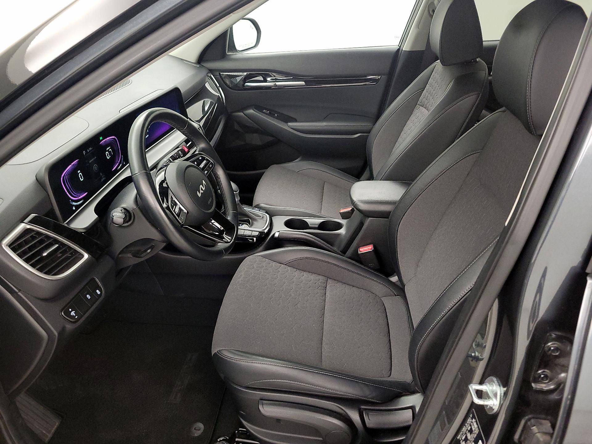 Thumbnail: 2025 Kia Seltos - 11