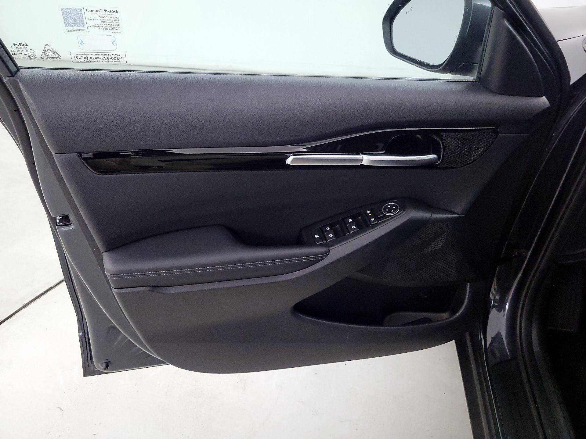 Thumbnail: 2025 Kia Seltos - 12