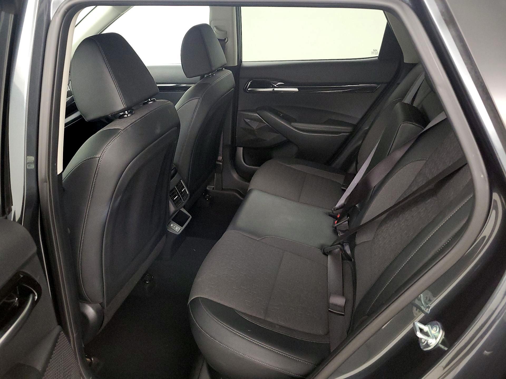 Thumbnail: 2025 Kia Seltos - 20