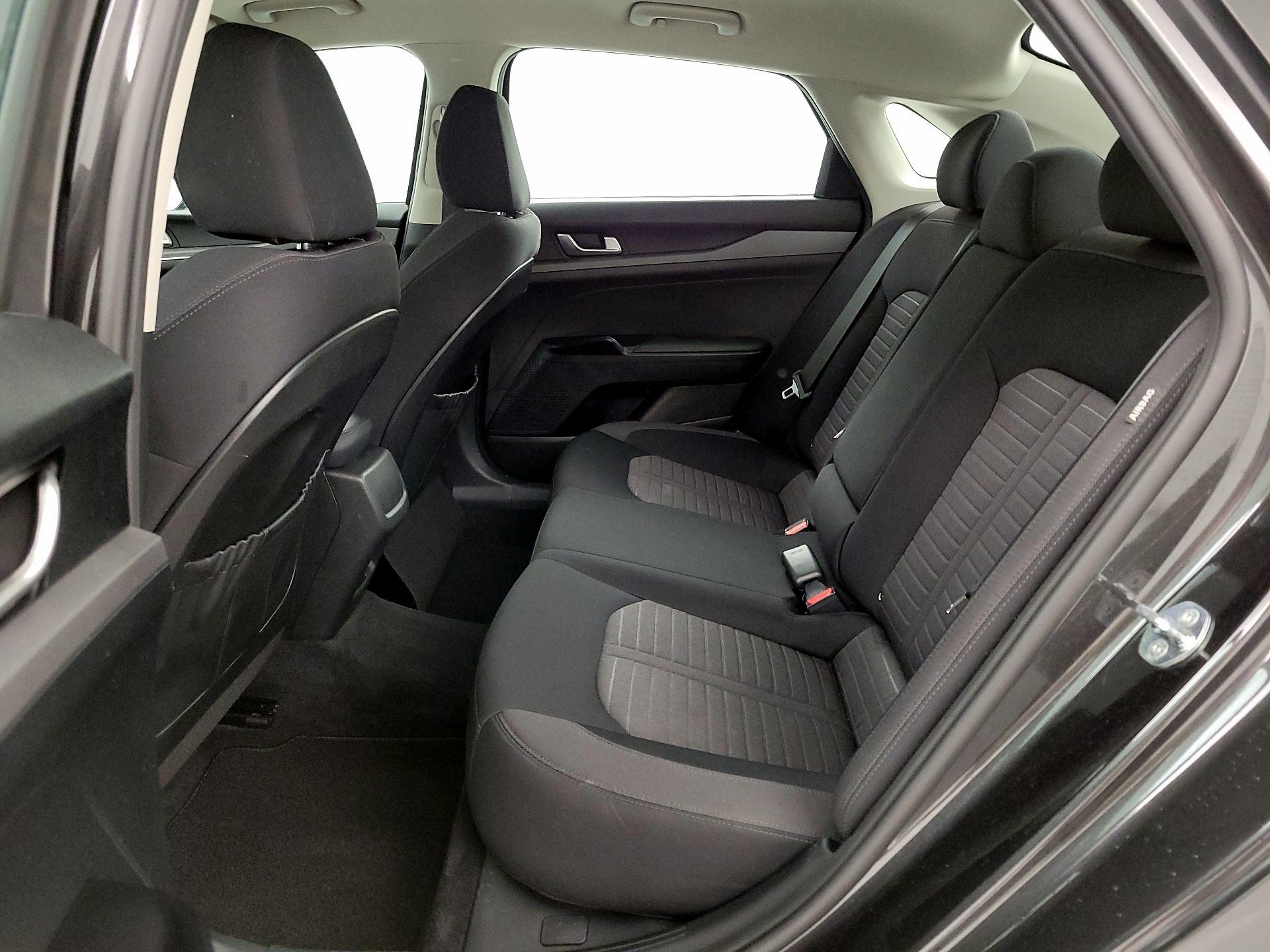 Thumbnail: 2025 Kia K5 - 19