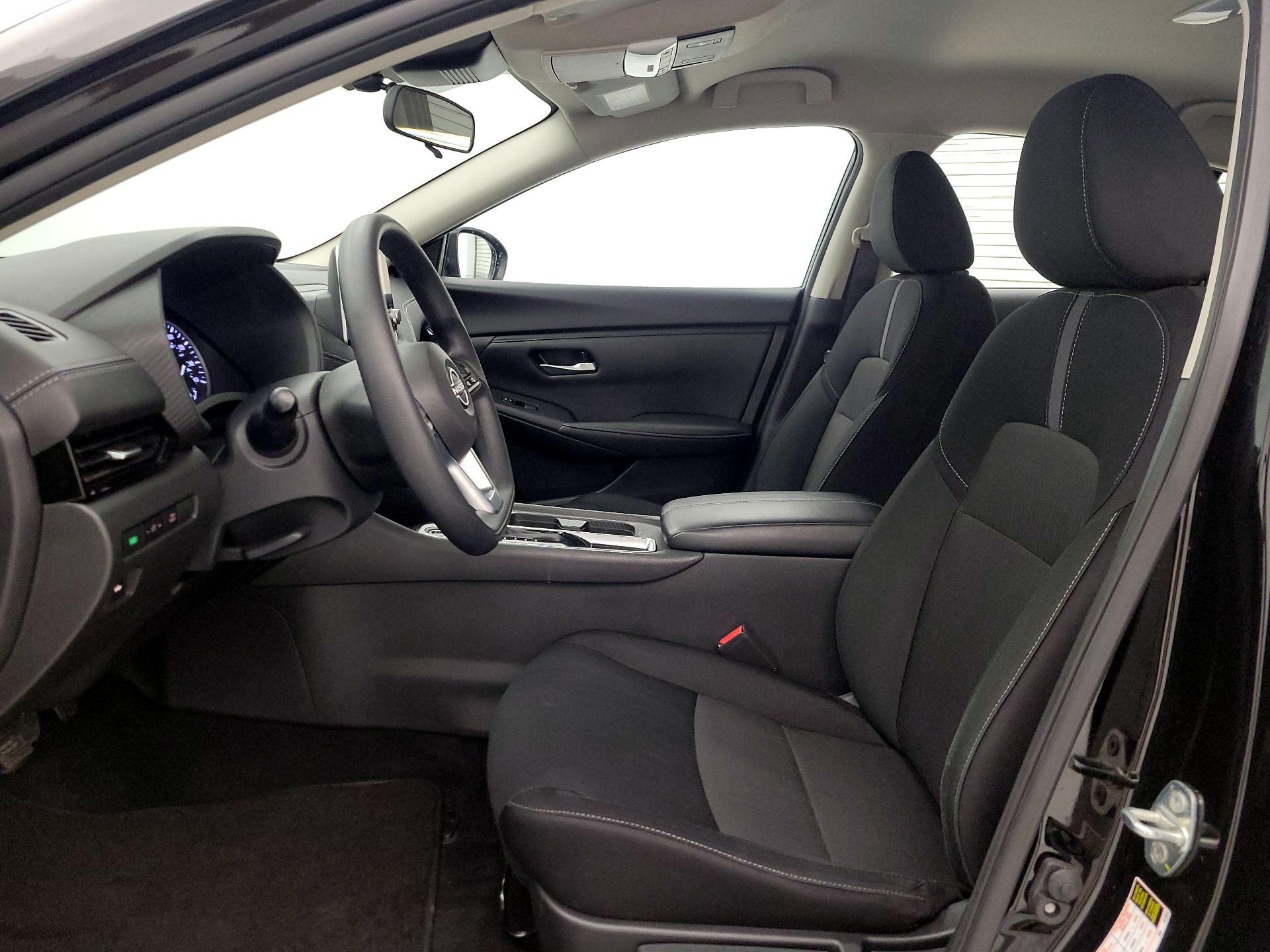 Thumbnail: 2025 Nissan Sentra - 11