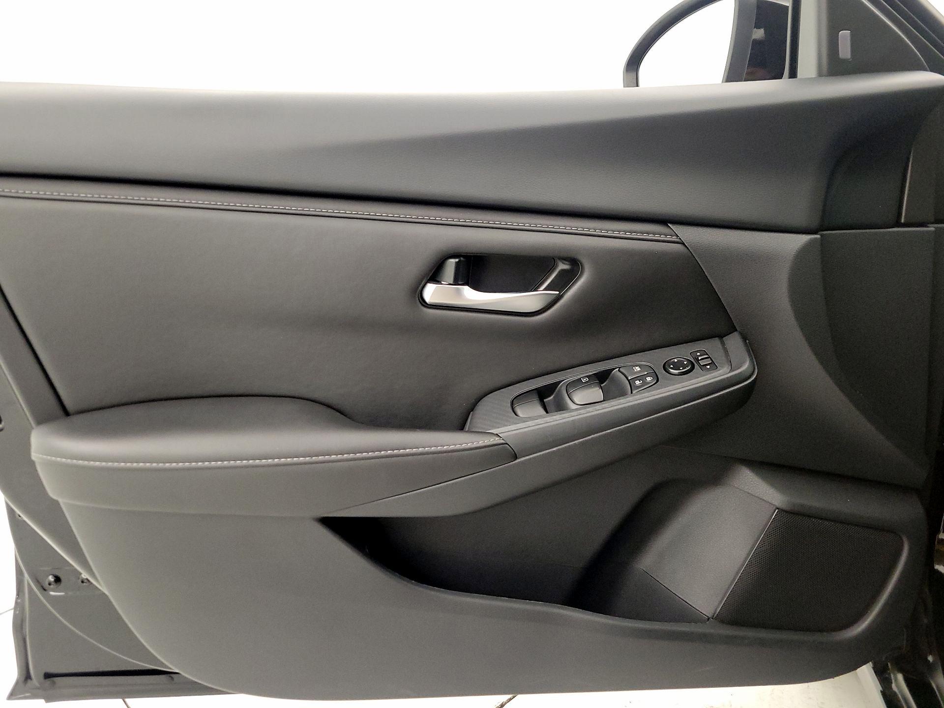 Thumbnail: 2025 Nissan Sentra - 12