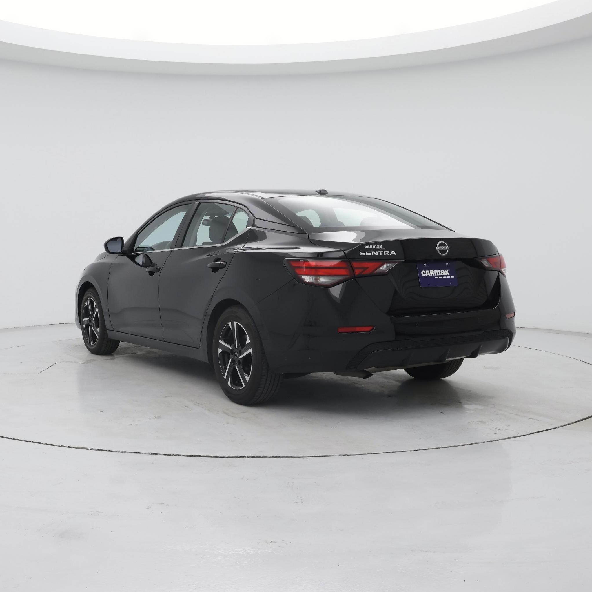 Thumbnail: 2025 Nissan Sentra - 2