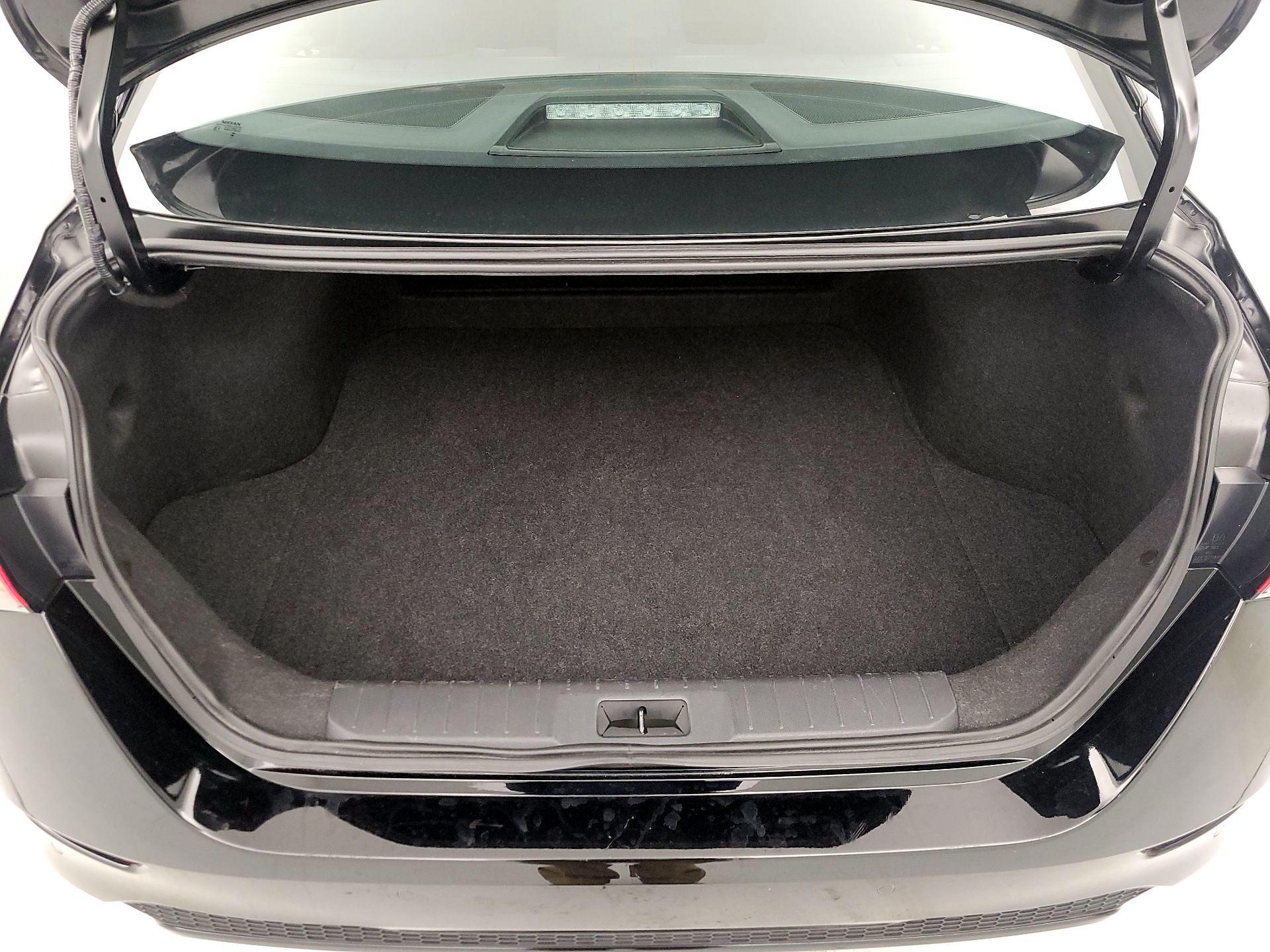 Thumbnail: 2025 Nissan Sentra - 20