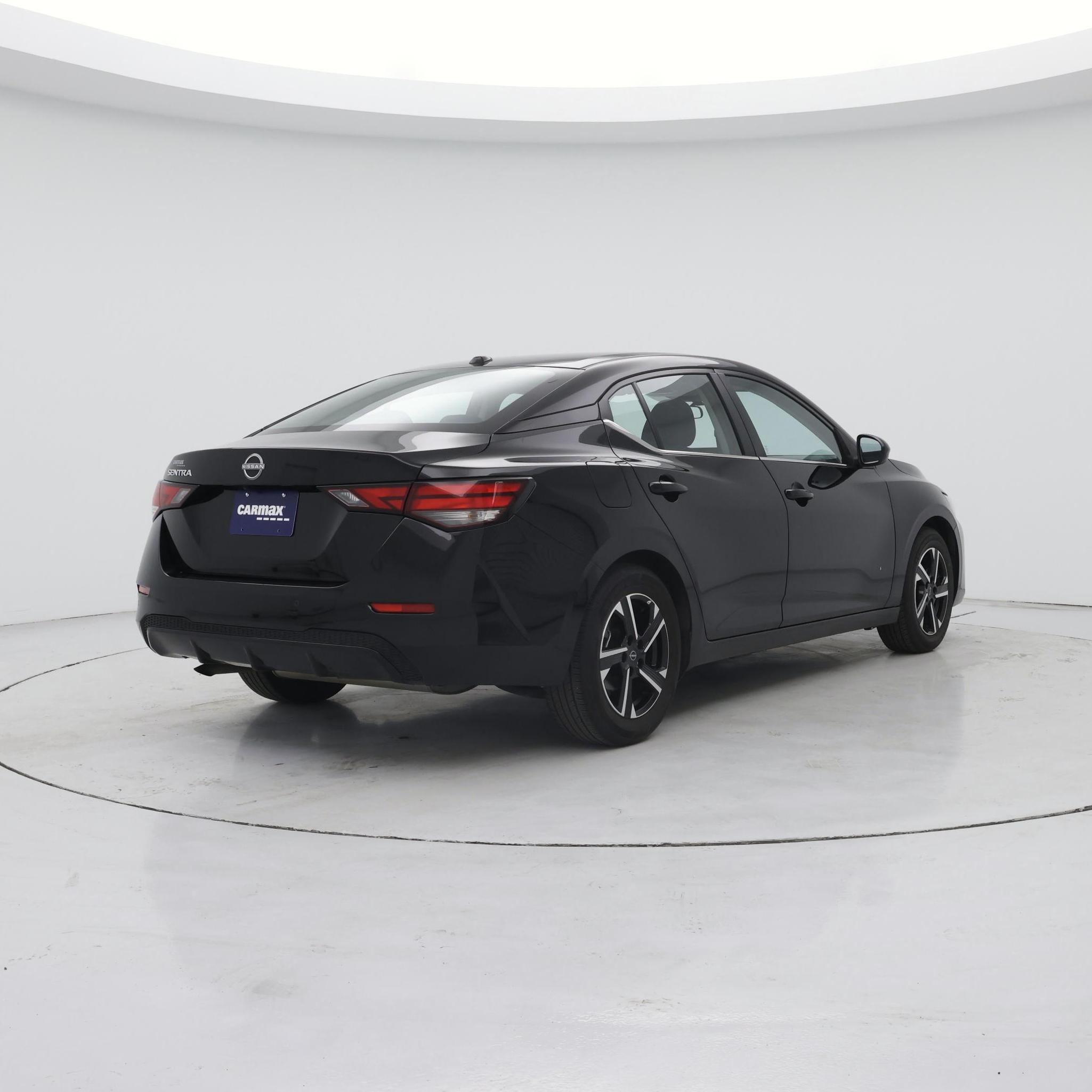 Thumbnail: 2025 Nissan Sentra - 8