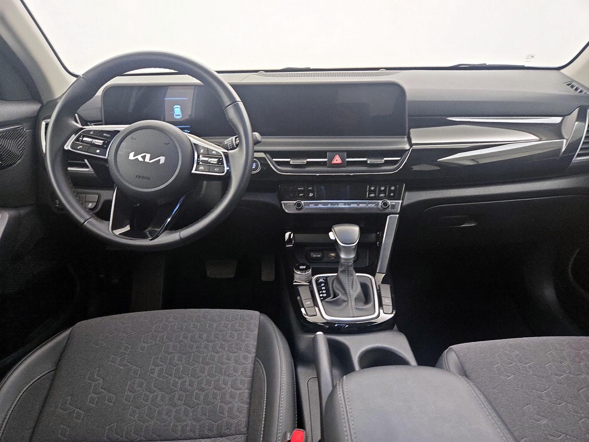 Thumbnail: 2025 Kia Seltos - 9