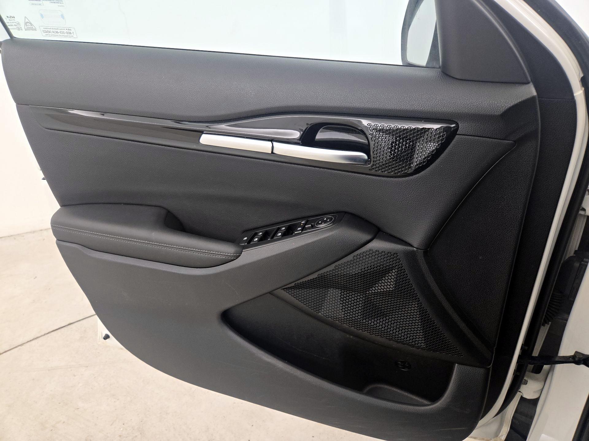 Thumbnail: 2025 Kia Seltos - 12