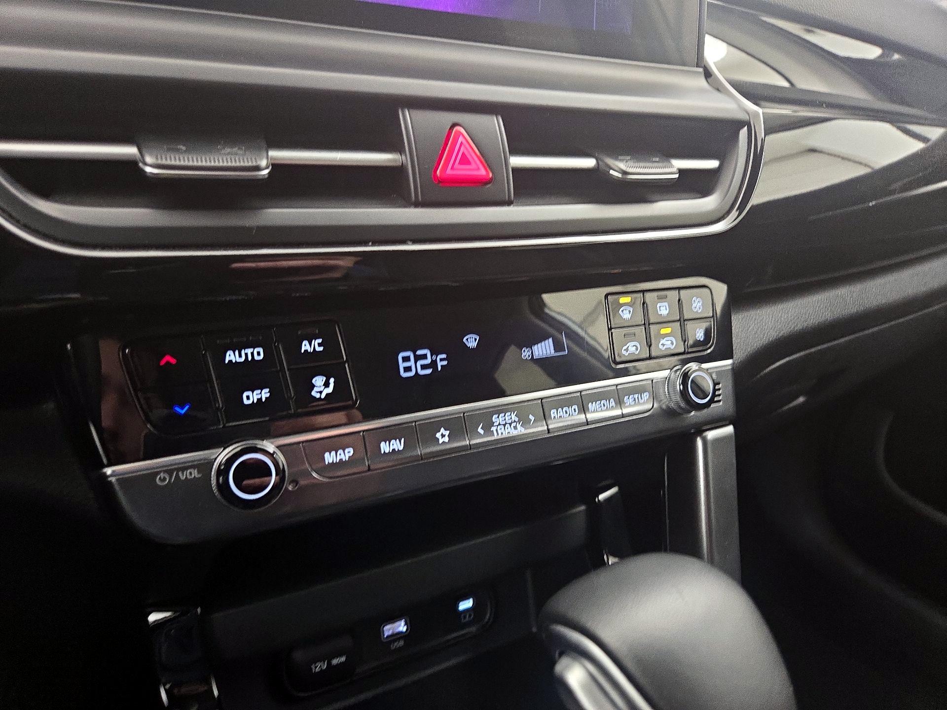 Thumbnail: 2025 Kia Seltos - 16