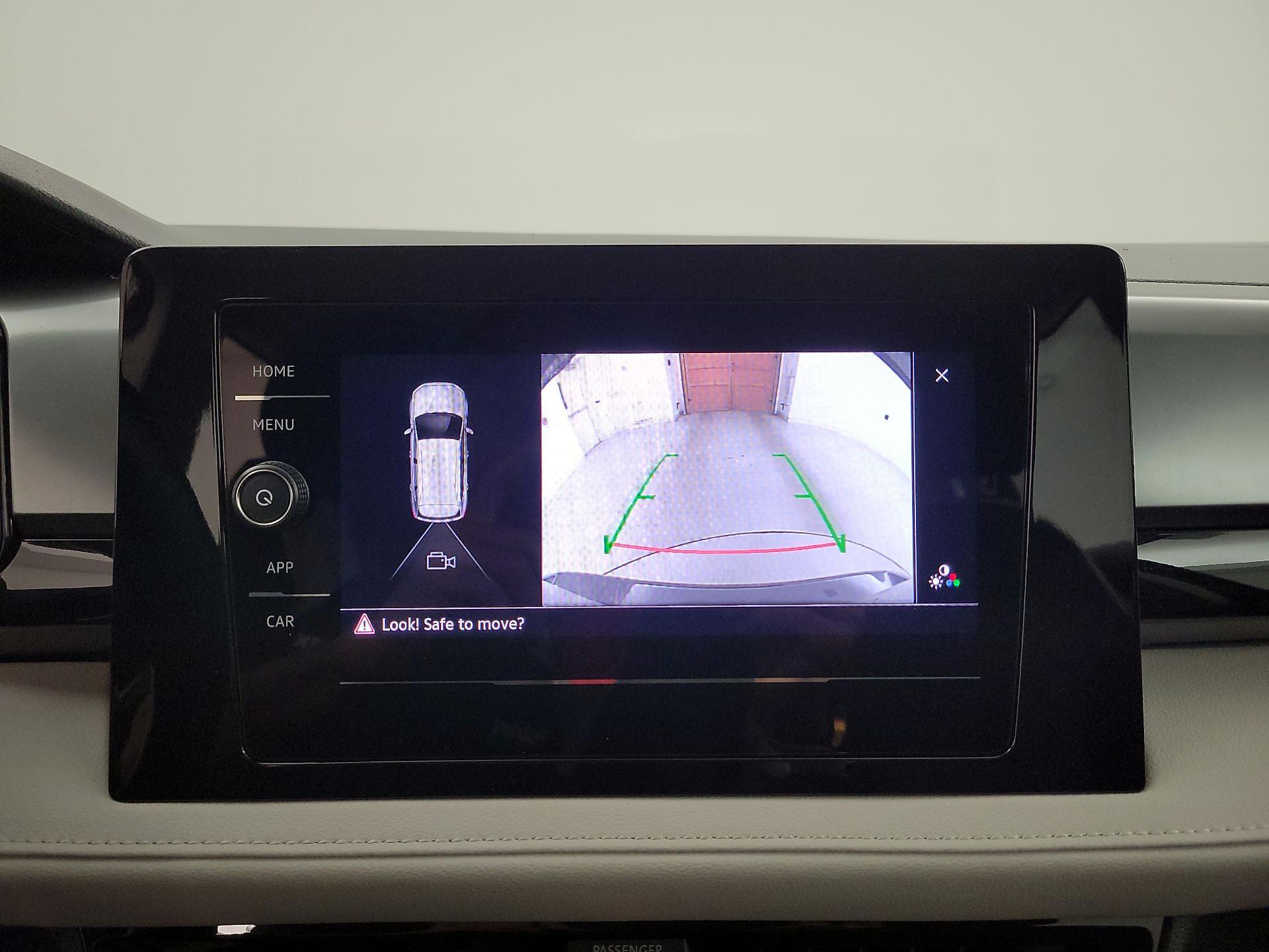 Thumbnail: 2025 Volkswagen Taos - 14