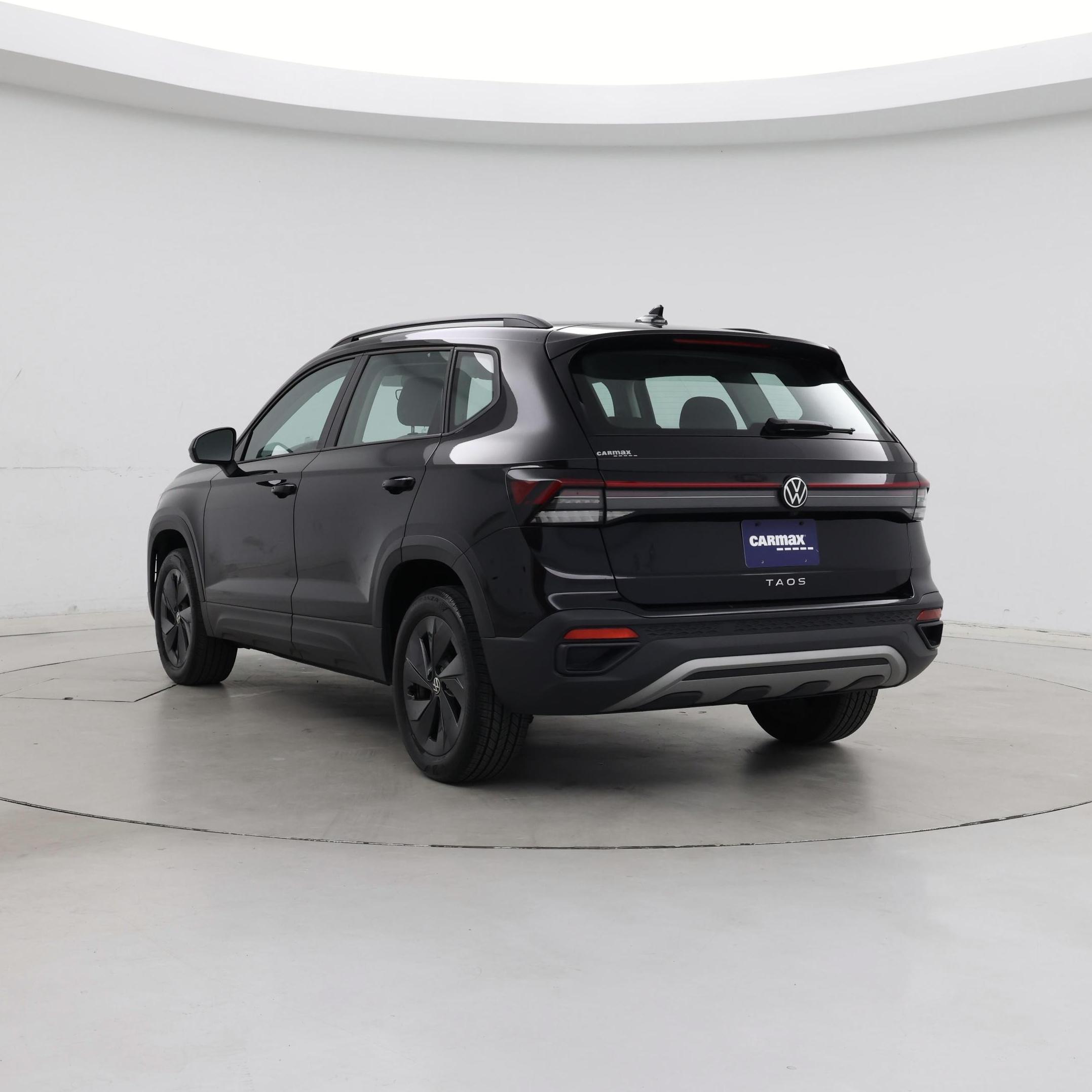 Thumbnail: 2025 Volkswagen Taos - 2