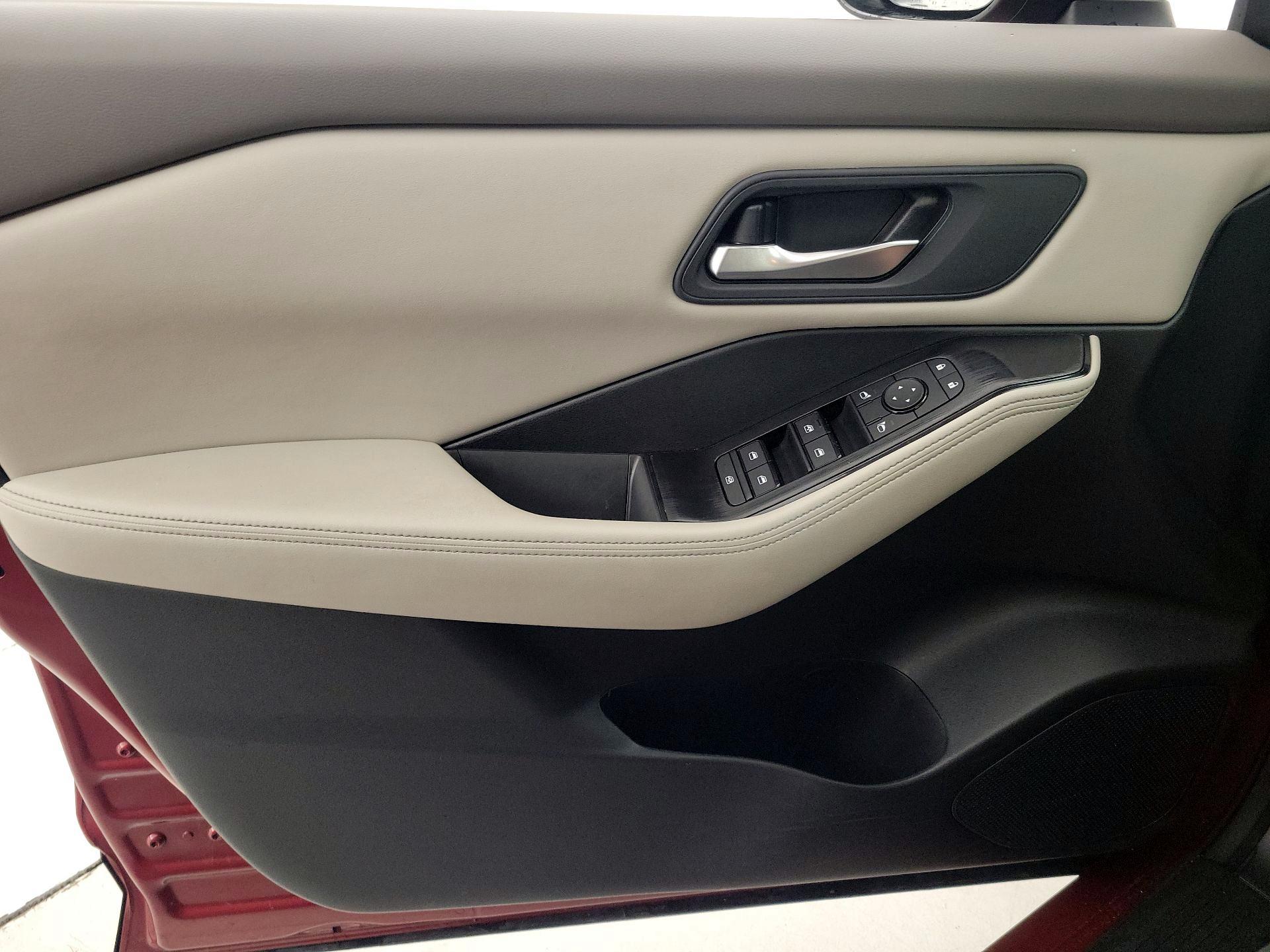 Thumbnail: 2025 Nissan Rogue - 12