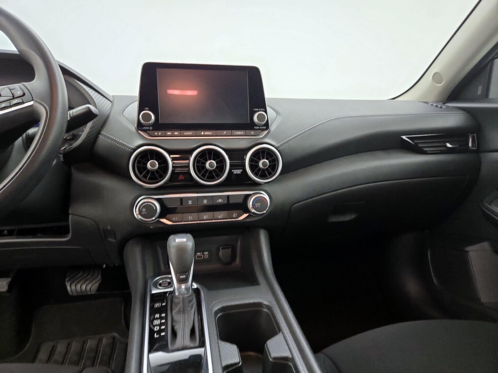 Thumbnail: 2025 Nissan Sentra - 9