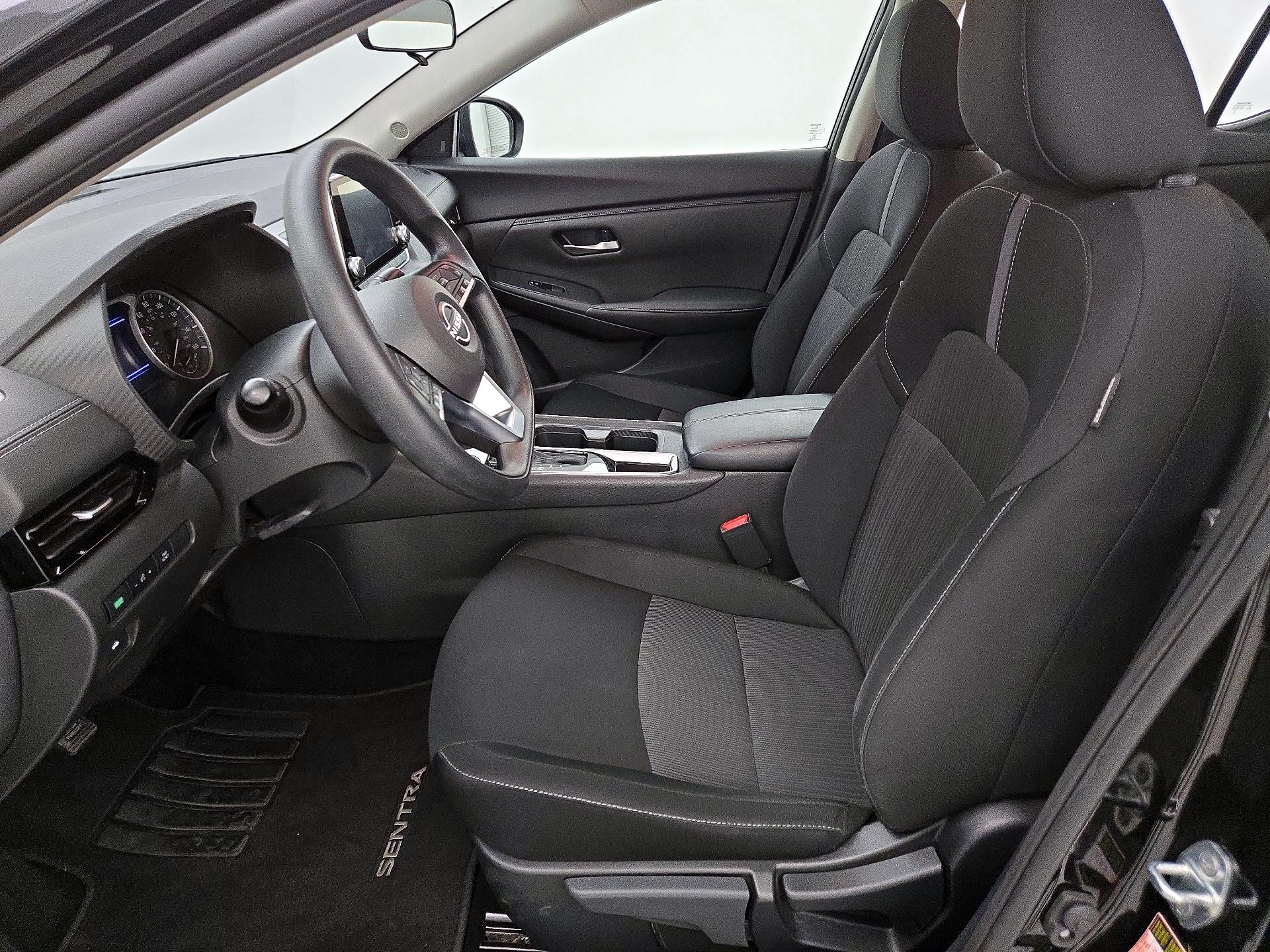 Thumbnail: 2025 Nissan Sentra - 11