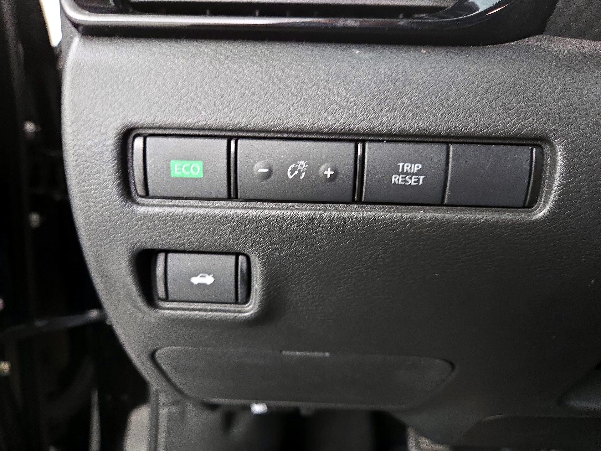 Thumbnail: 2025 Nissan Sentra - 13