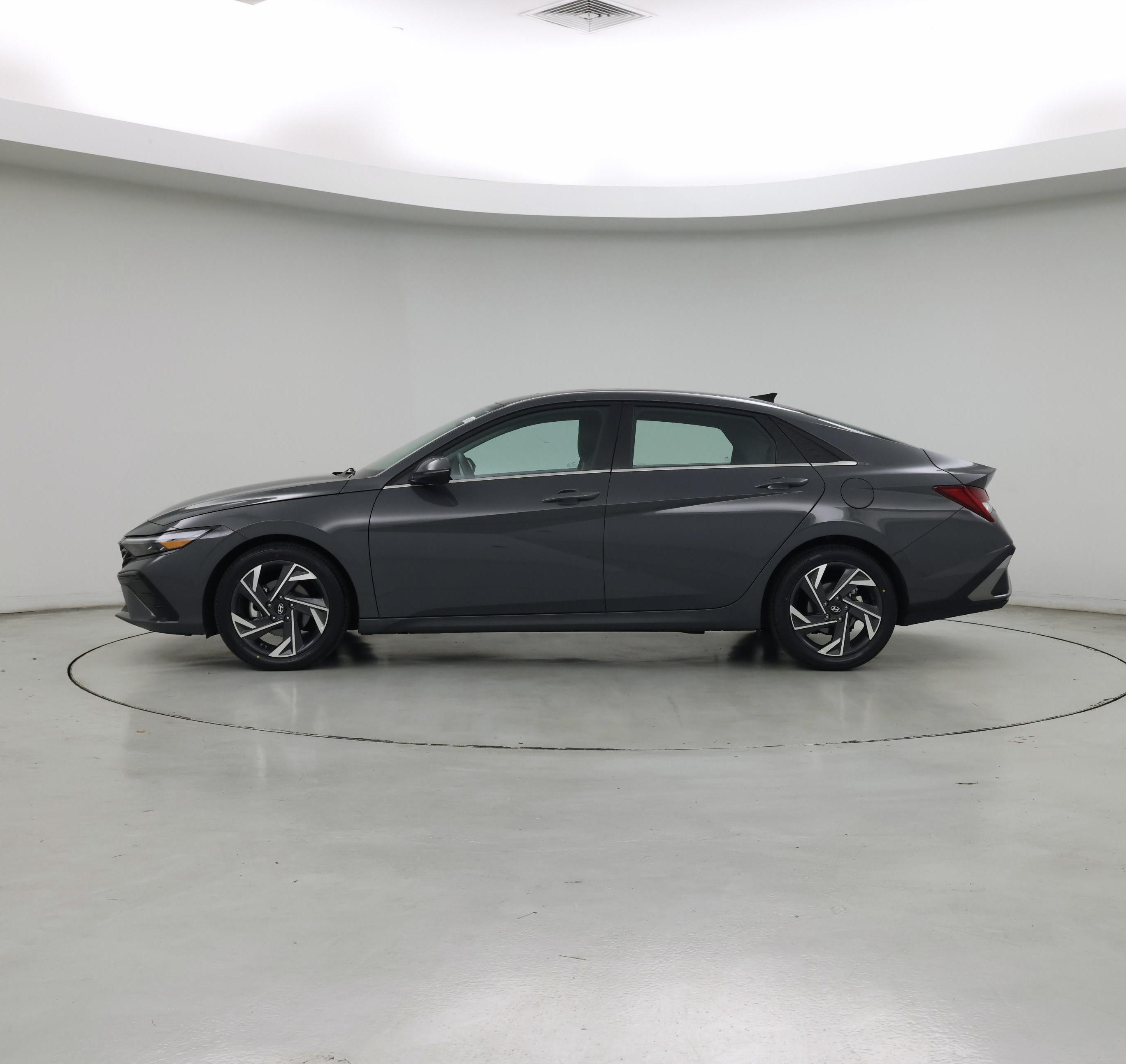 Thumbnail: 2025 Hyundai Elantra - 3