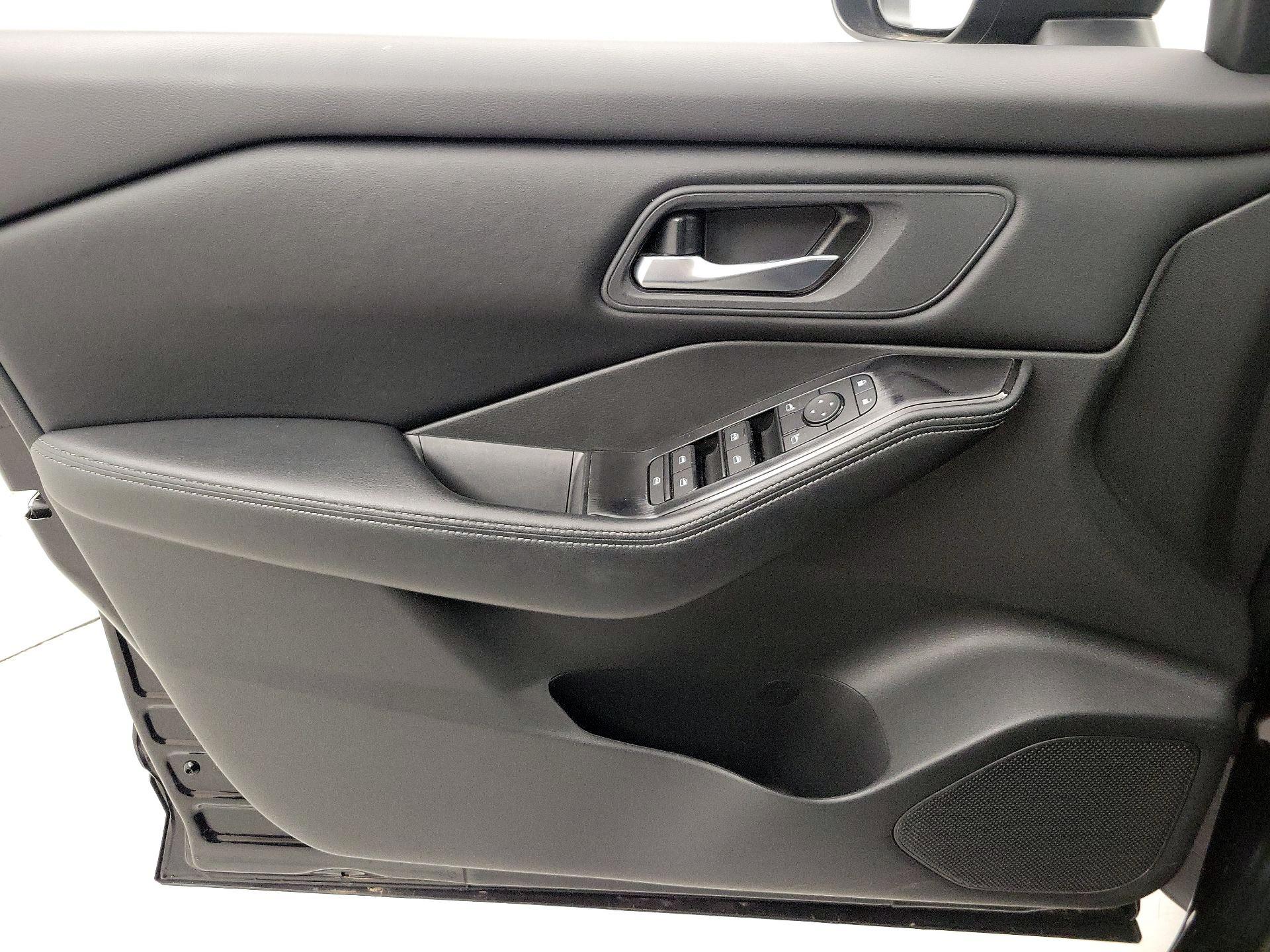 Thumbnail: 2025 Nissan Rogue - 12