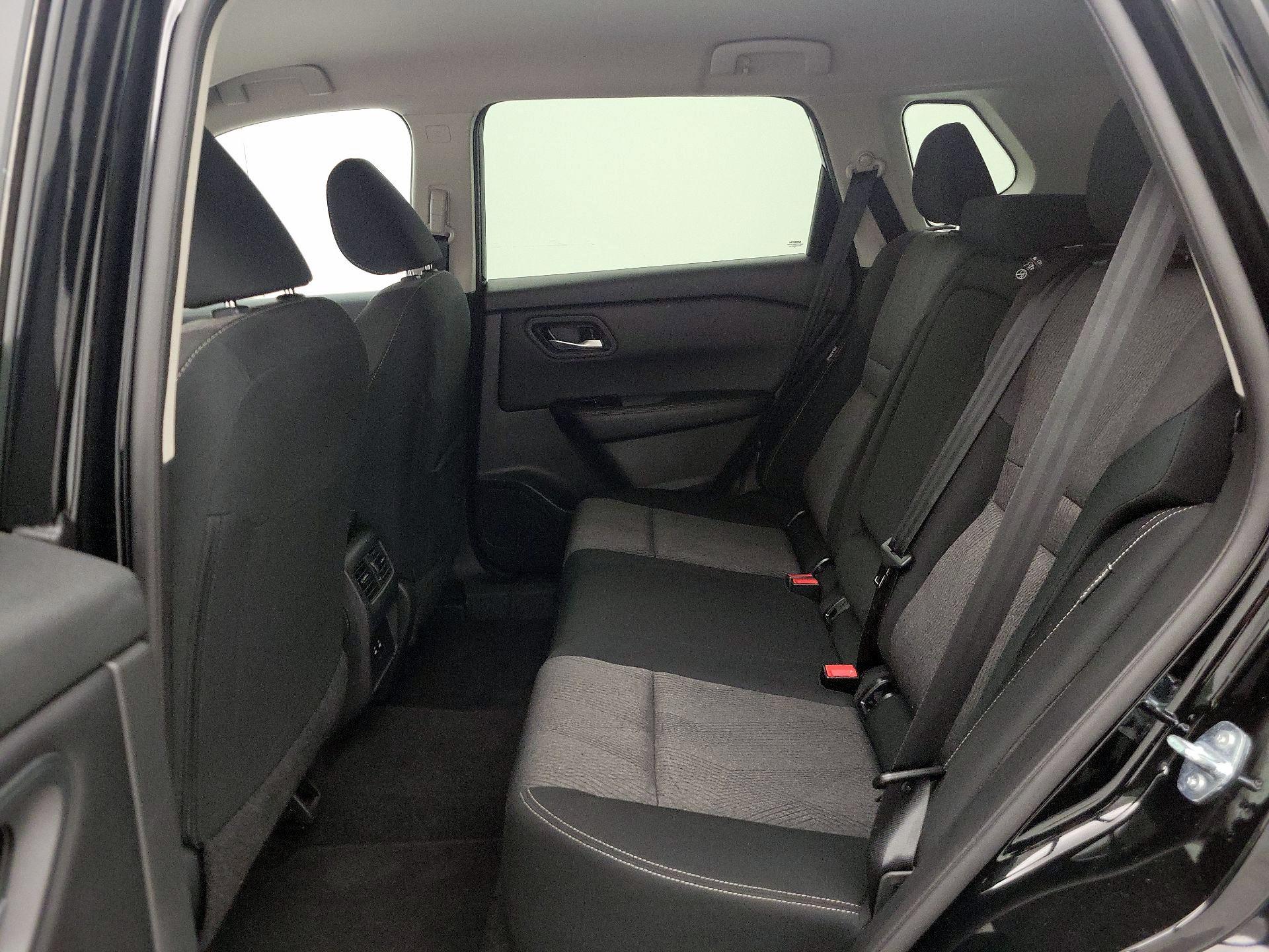 Thumbnail: 2025 Nissan Rogue - 19