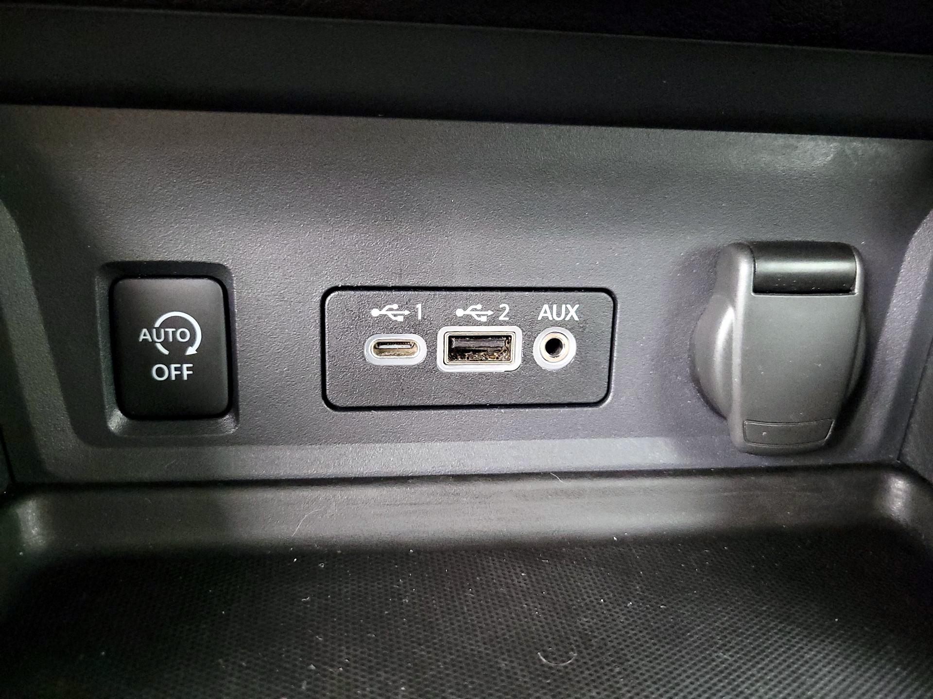 Thumbnail: 2025 Nissan Sentra - 18