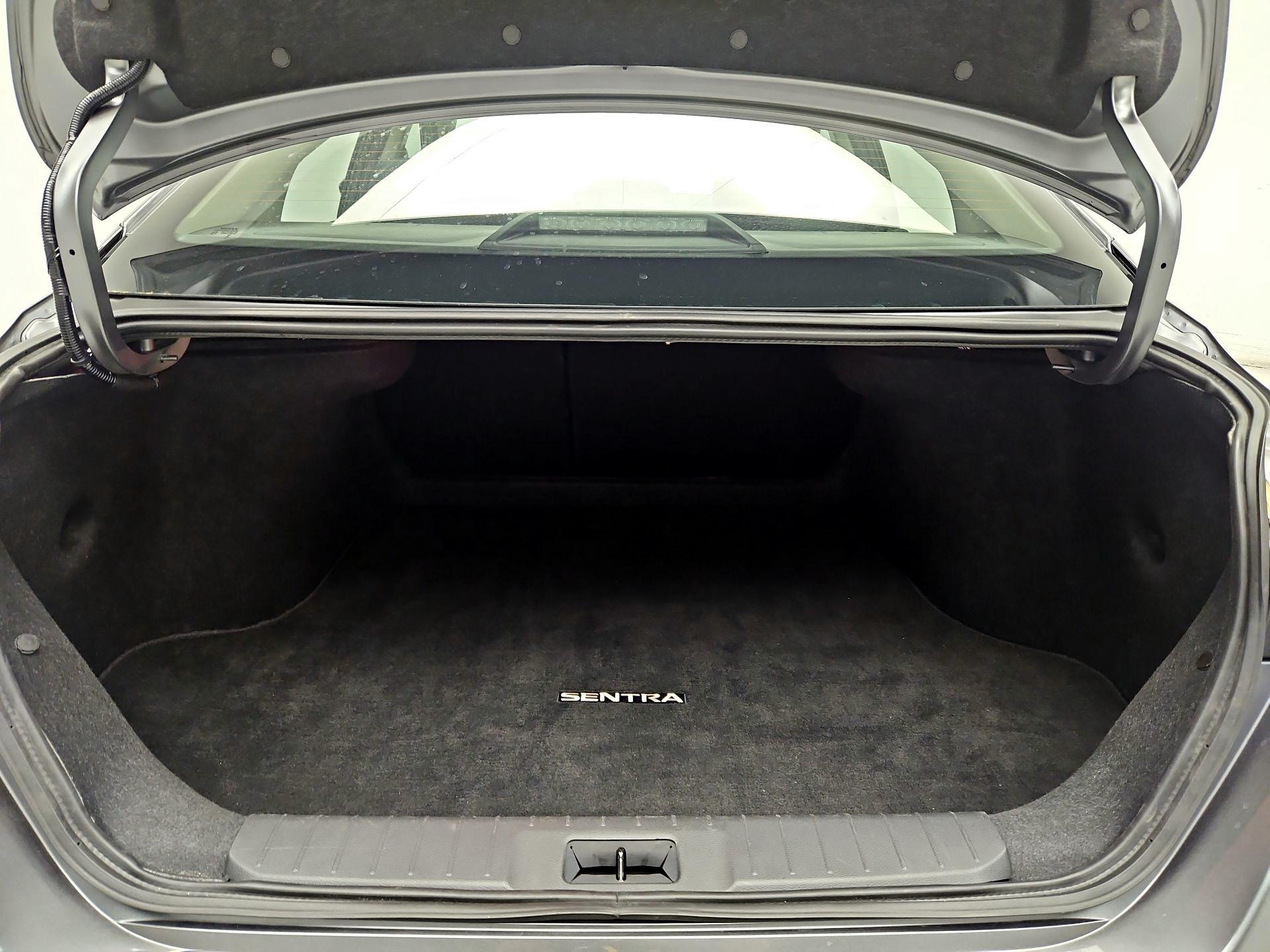 Thumbnail: 2025 Nissan Sentra - 20