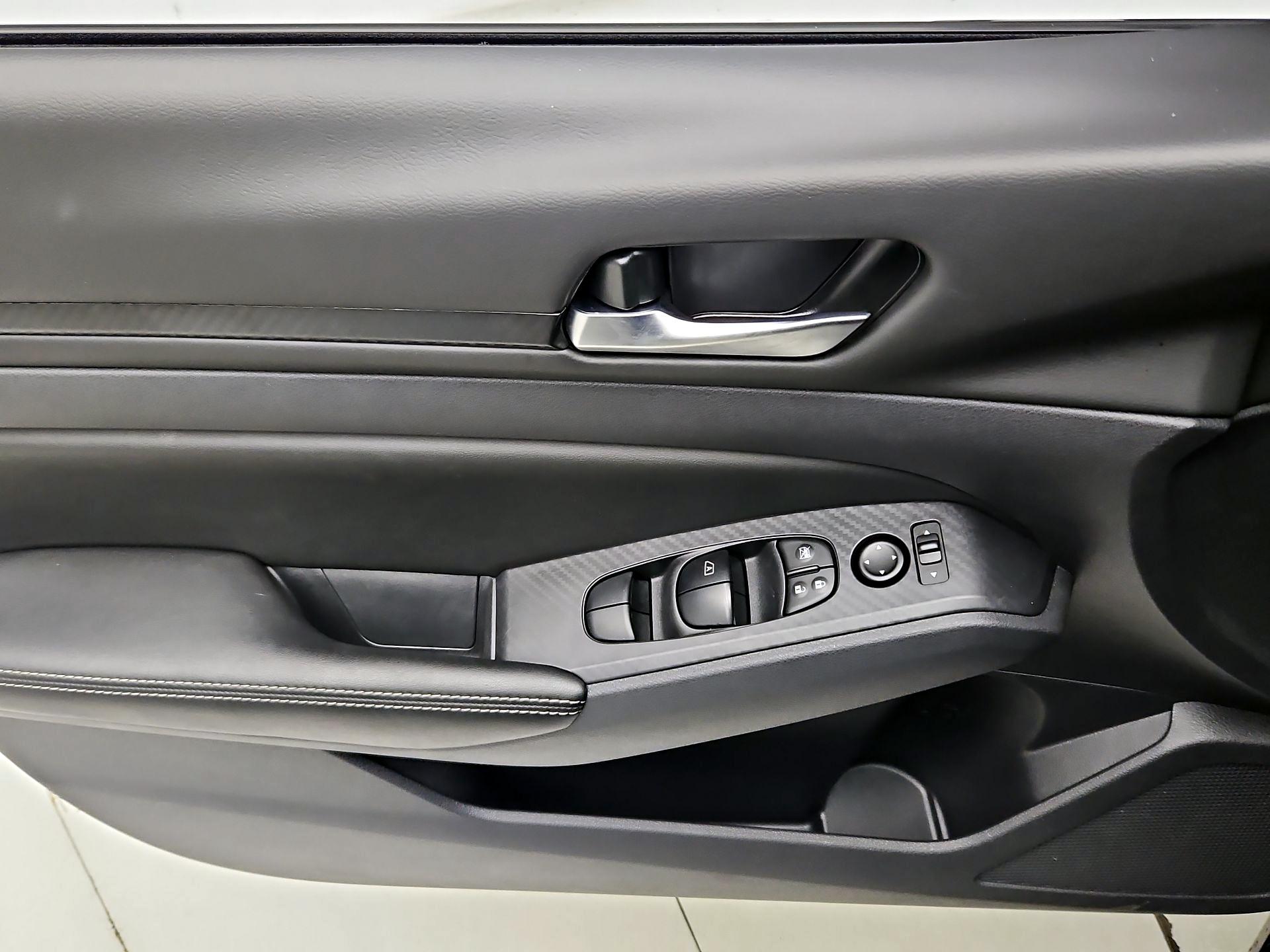 Thumbnail: 2025 Nissan Altima - 12