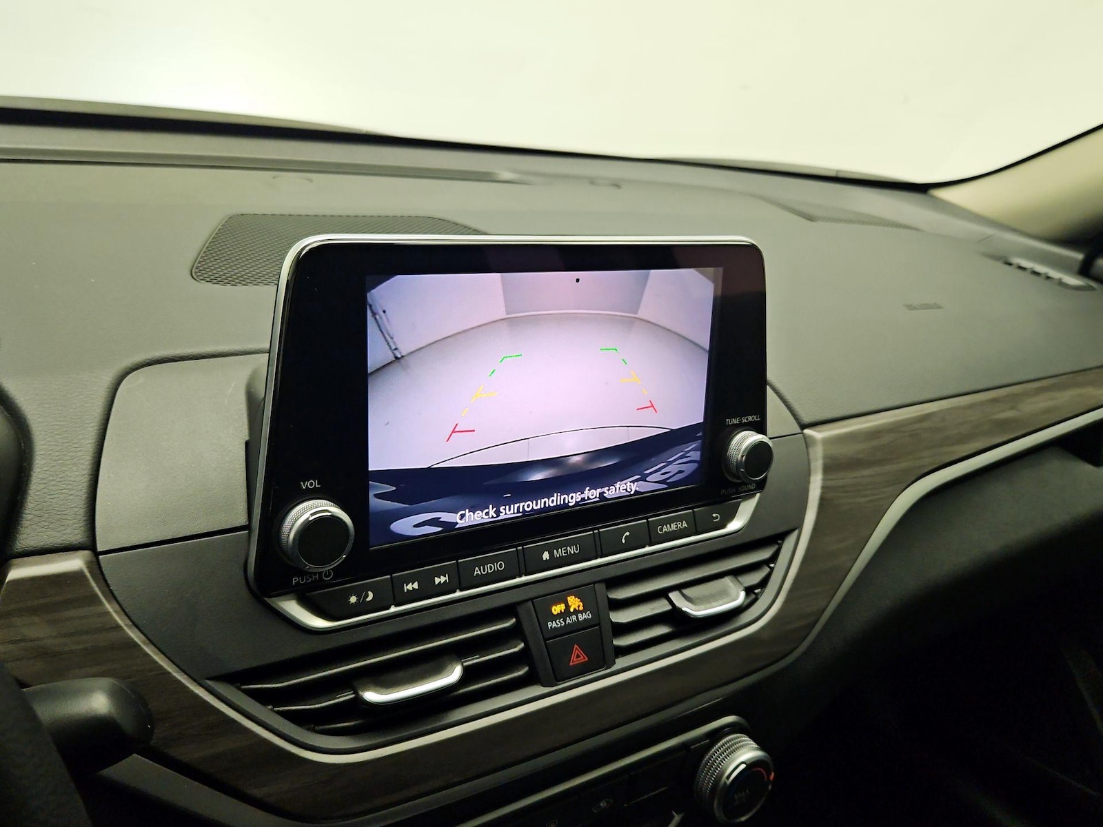 2025 Nissan Altima SV - Photo 15