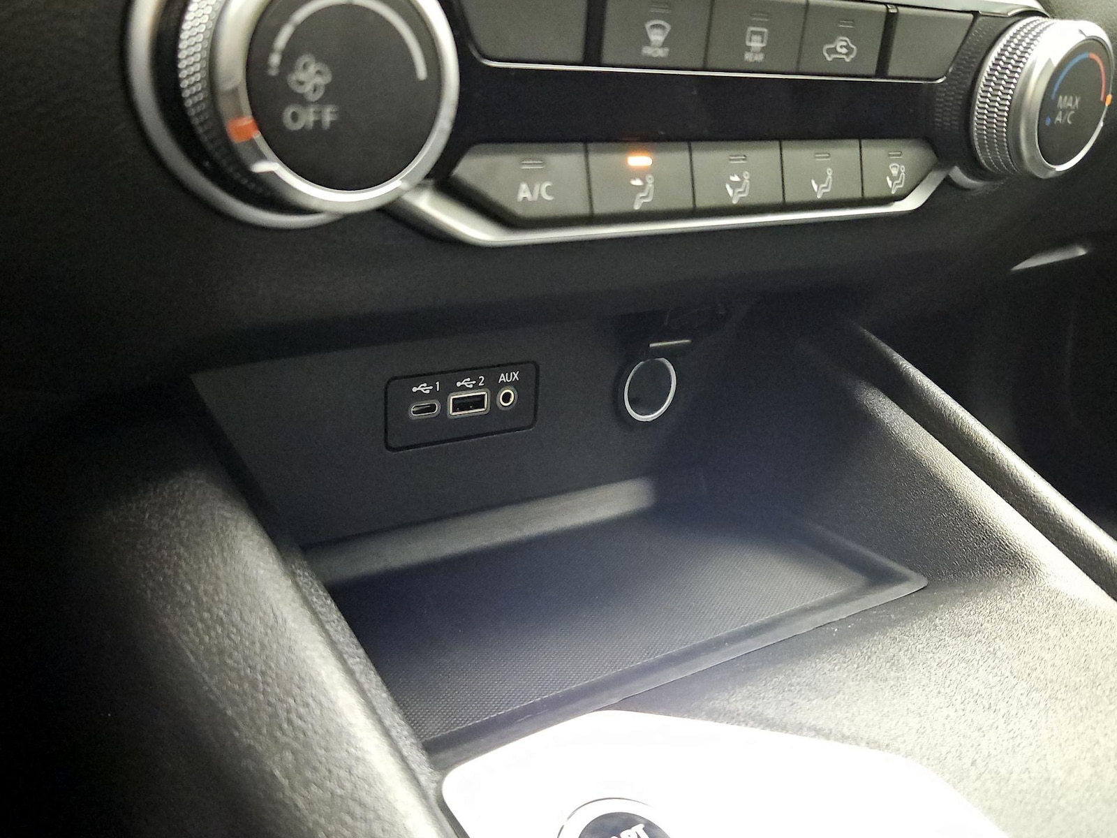 2025 Nissan Altima SV - Photo 19