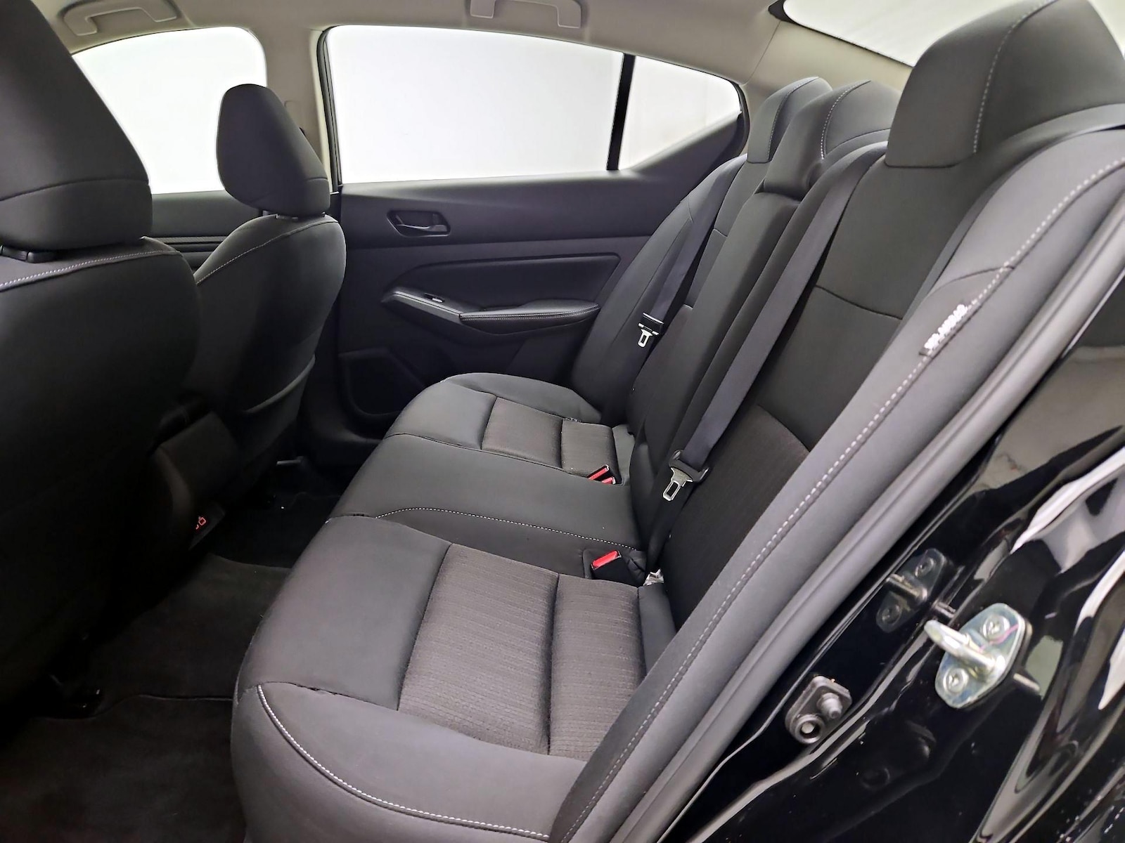 2025 Nissan Altima SV - Photo 20