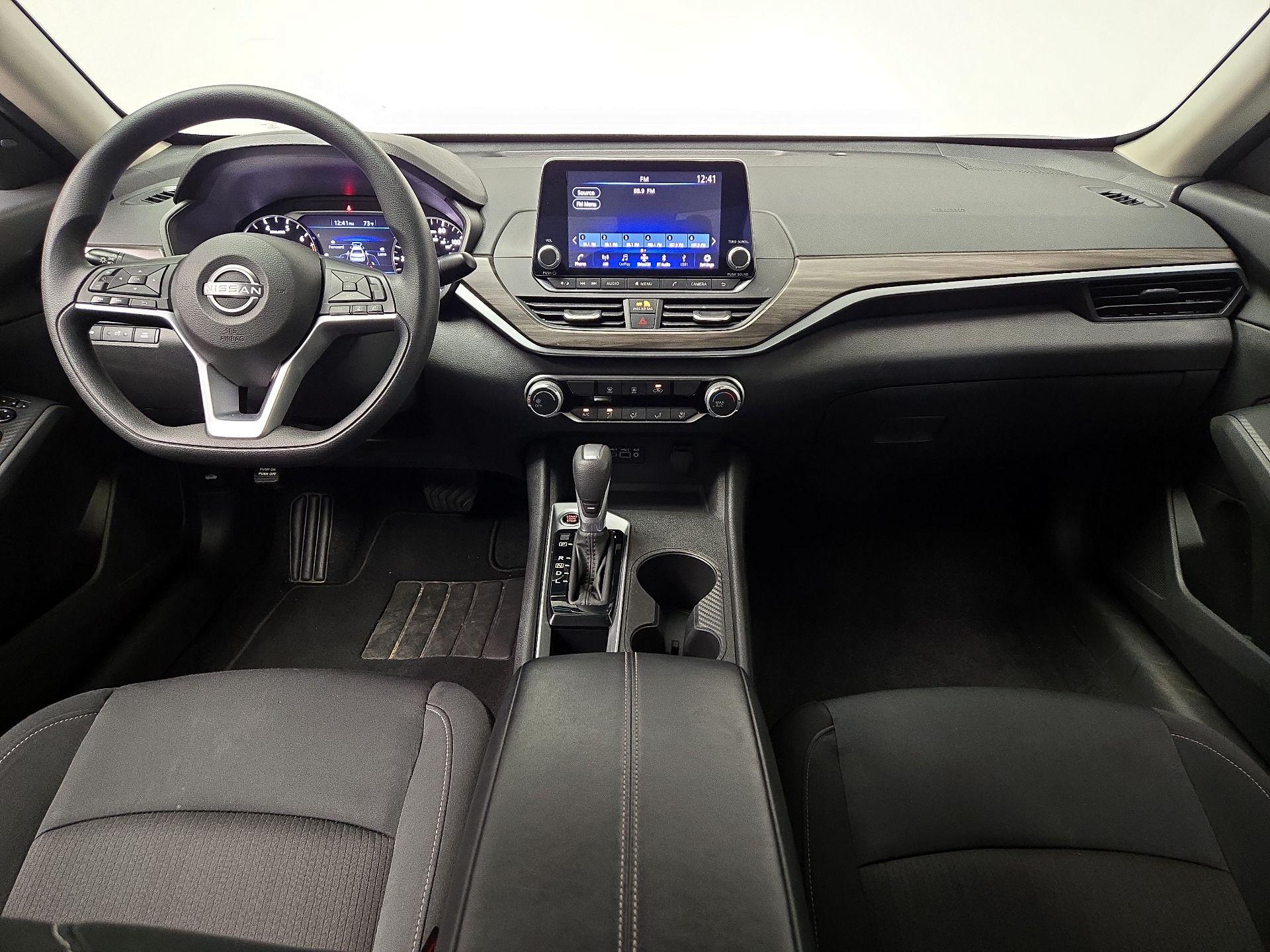 Thumbnail: 2025 Nissan Altima - 9