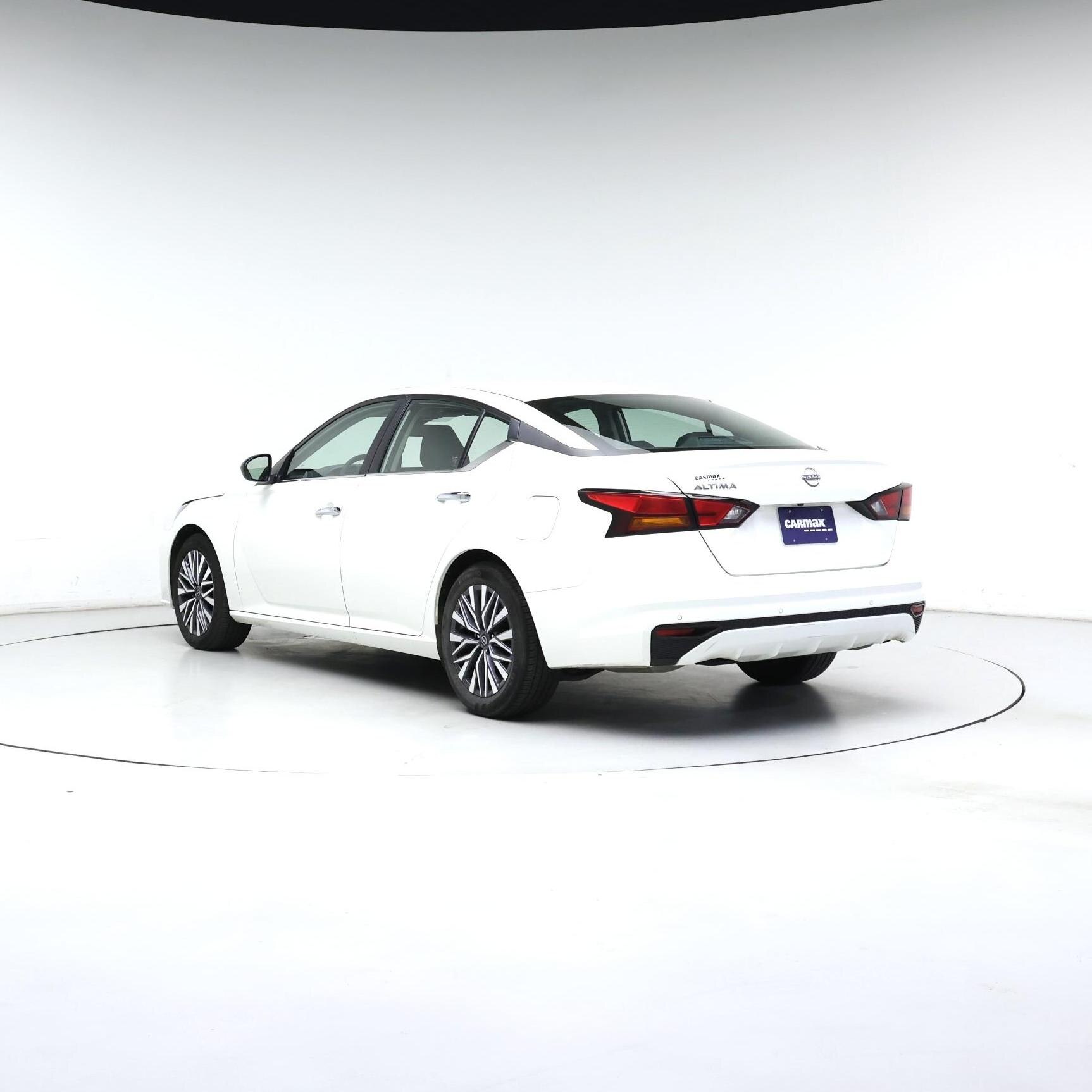 Thumbnail: 2025 Nissan Altima - 2