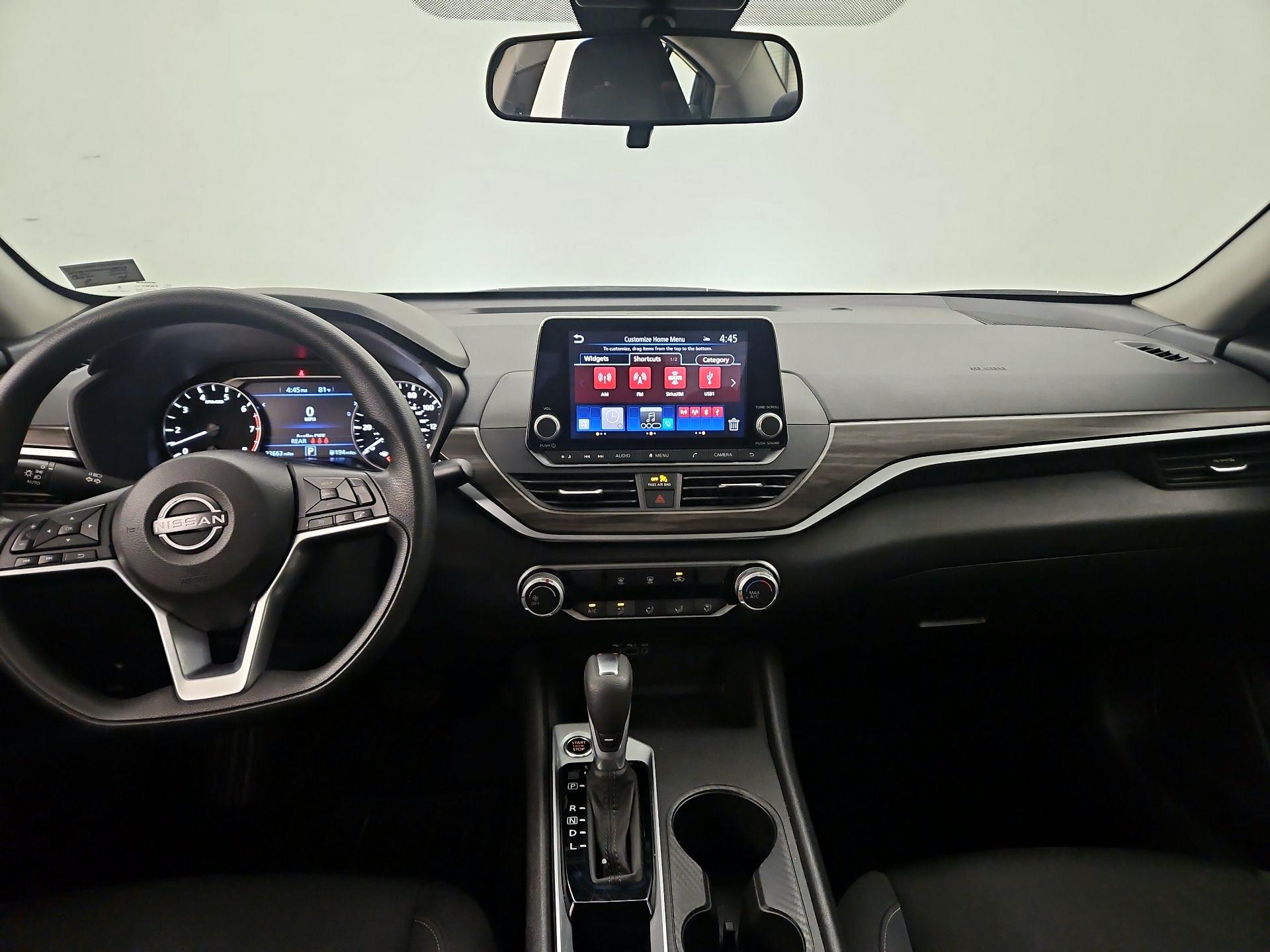 Thumbnail: 2025 Nissan Altima - 9