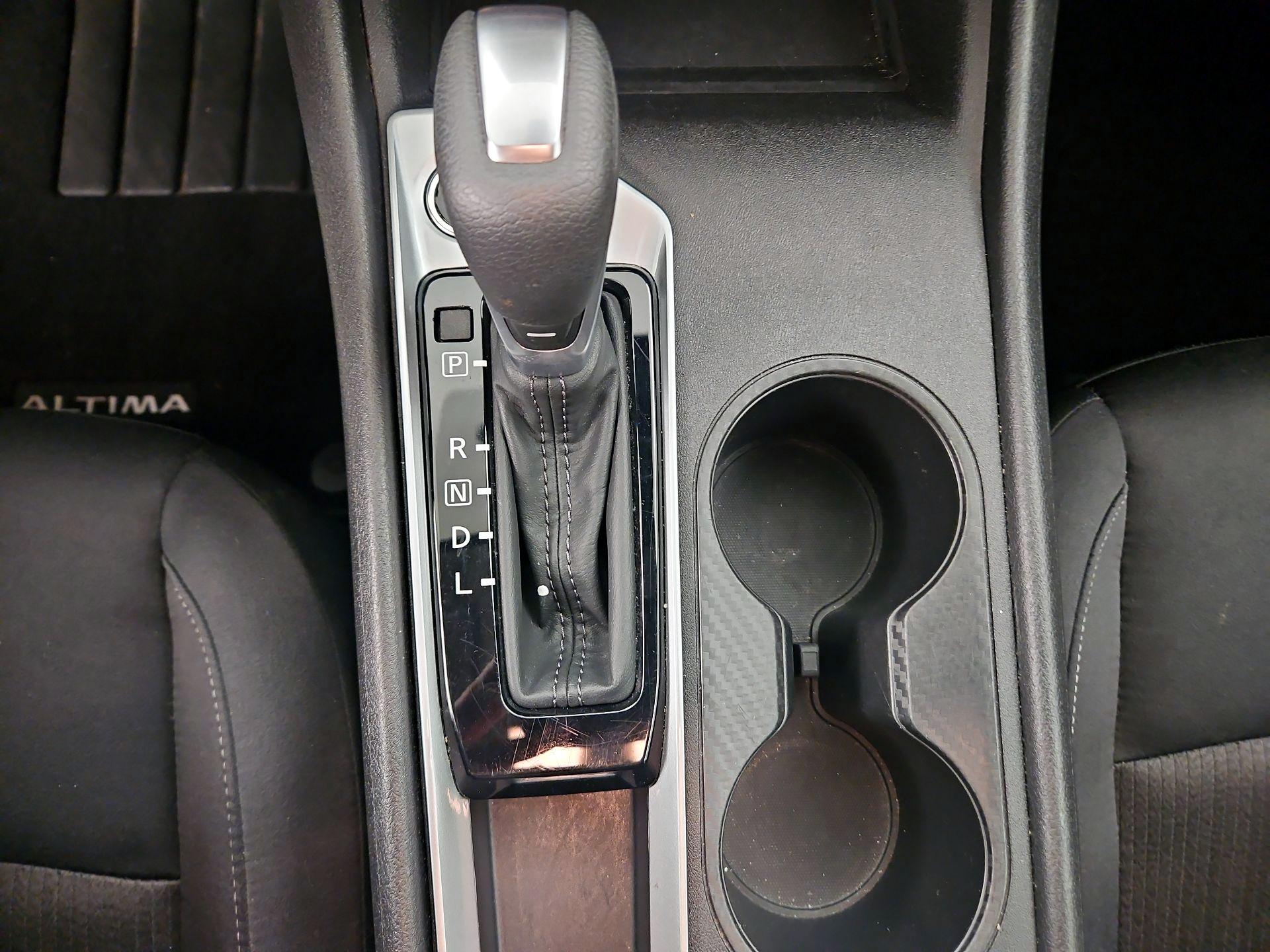 Thumbnail: 2025 Nissan Altima - 17