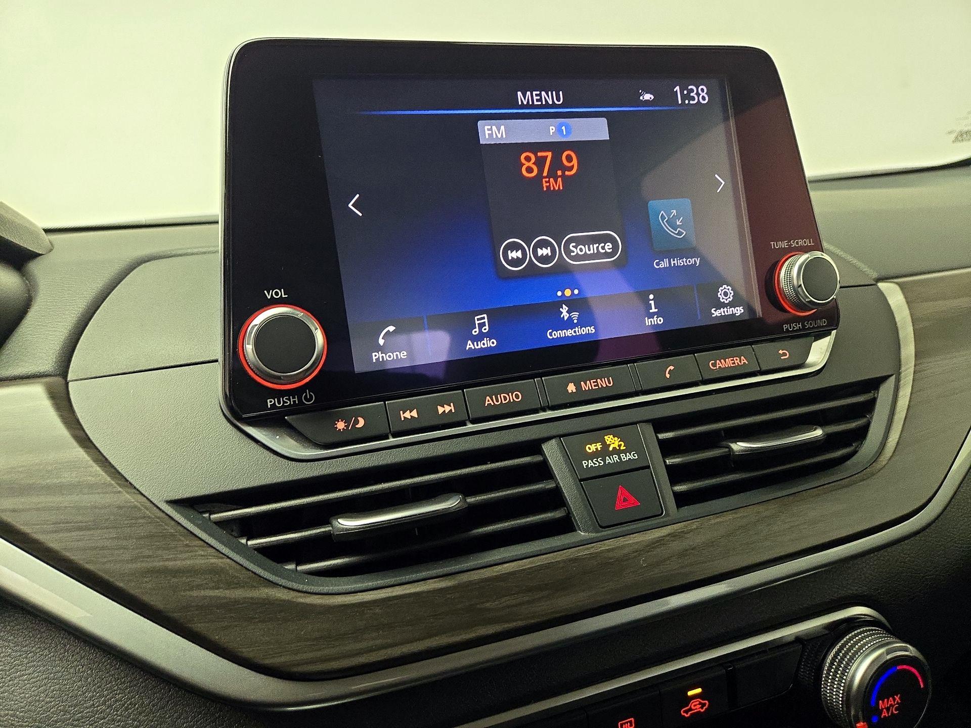 Thumbnail: 2025 Nissan Altima - 15