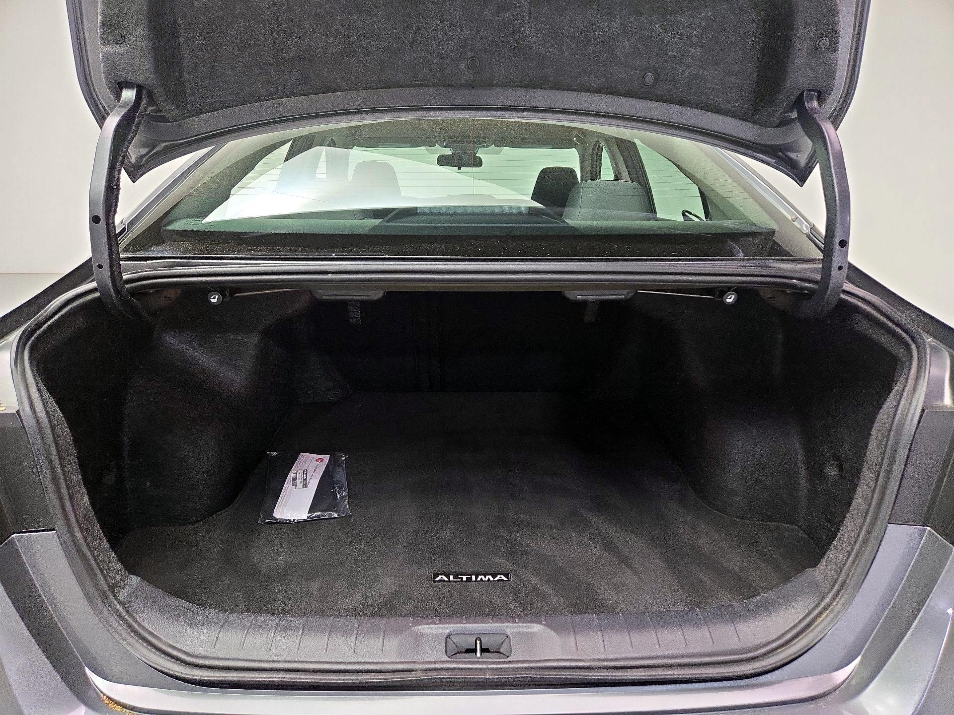 Thumbnail: 2025 Nissan Altima - 20