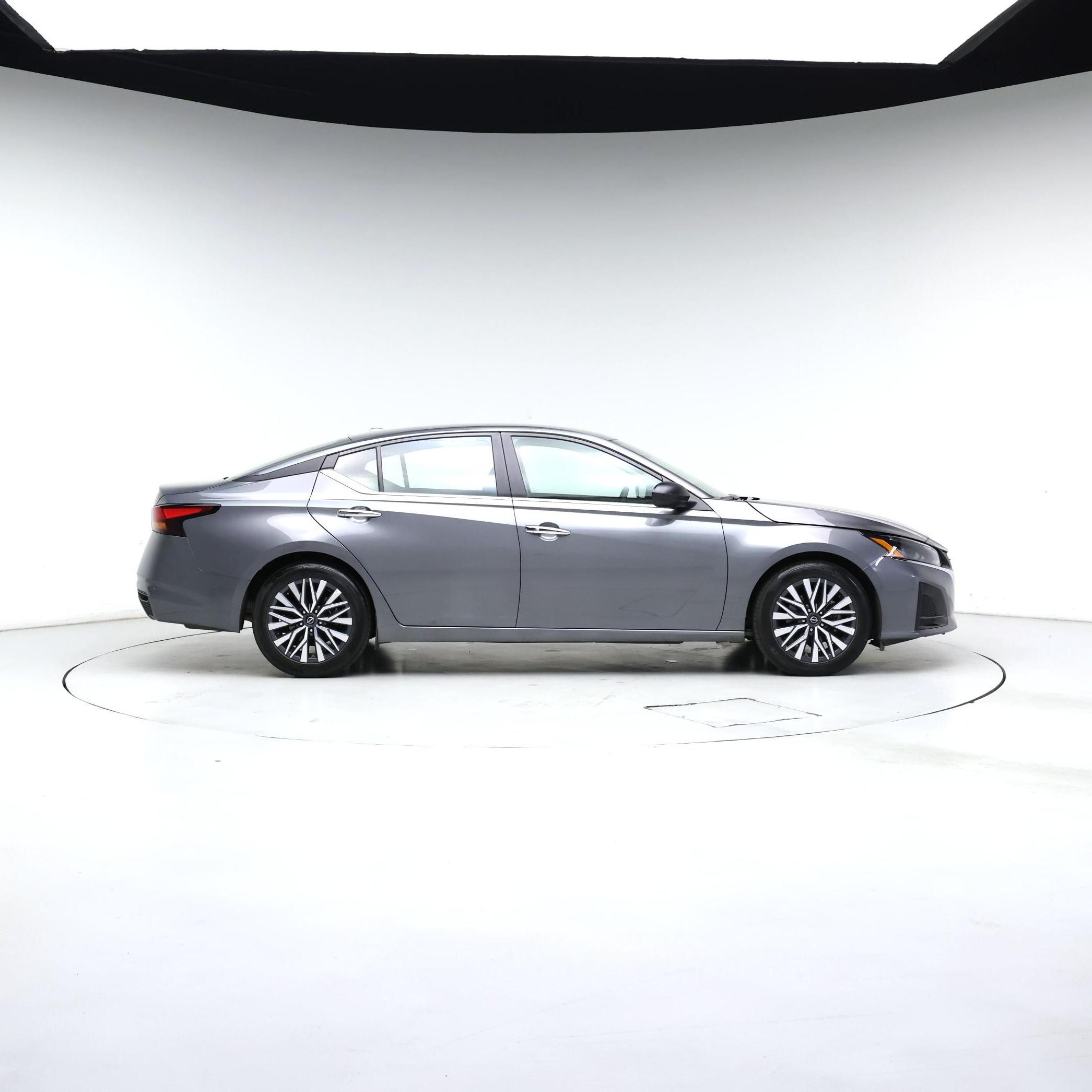 Thumbnail: 2025 Nissan Altima - 7