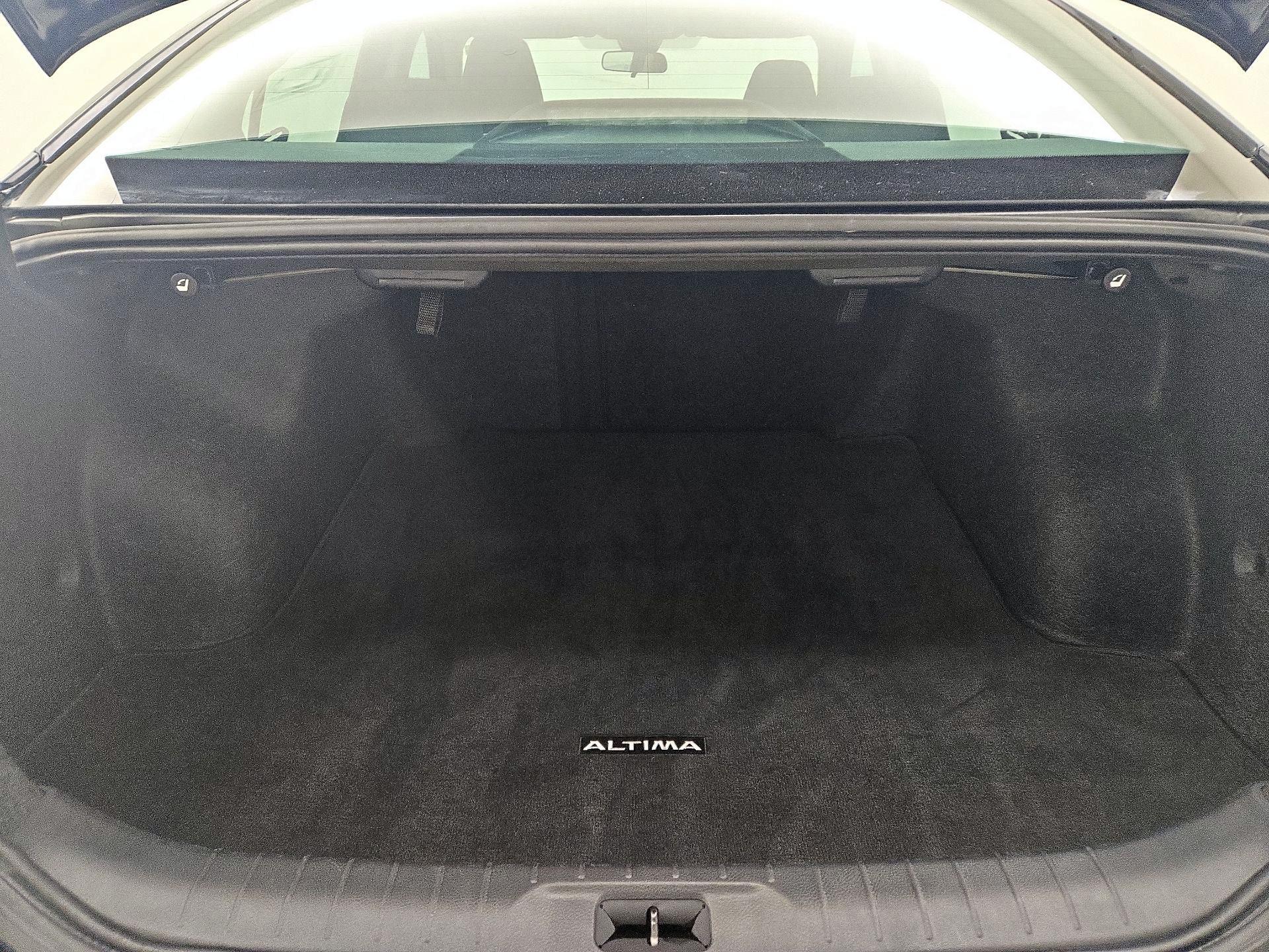 Thumbnail: 2025 Nissan Altima - 20