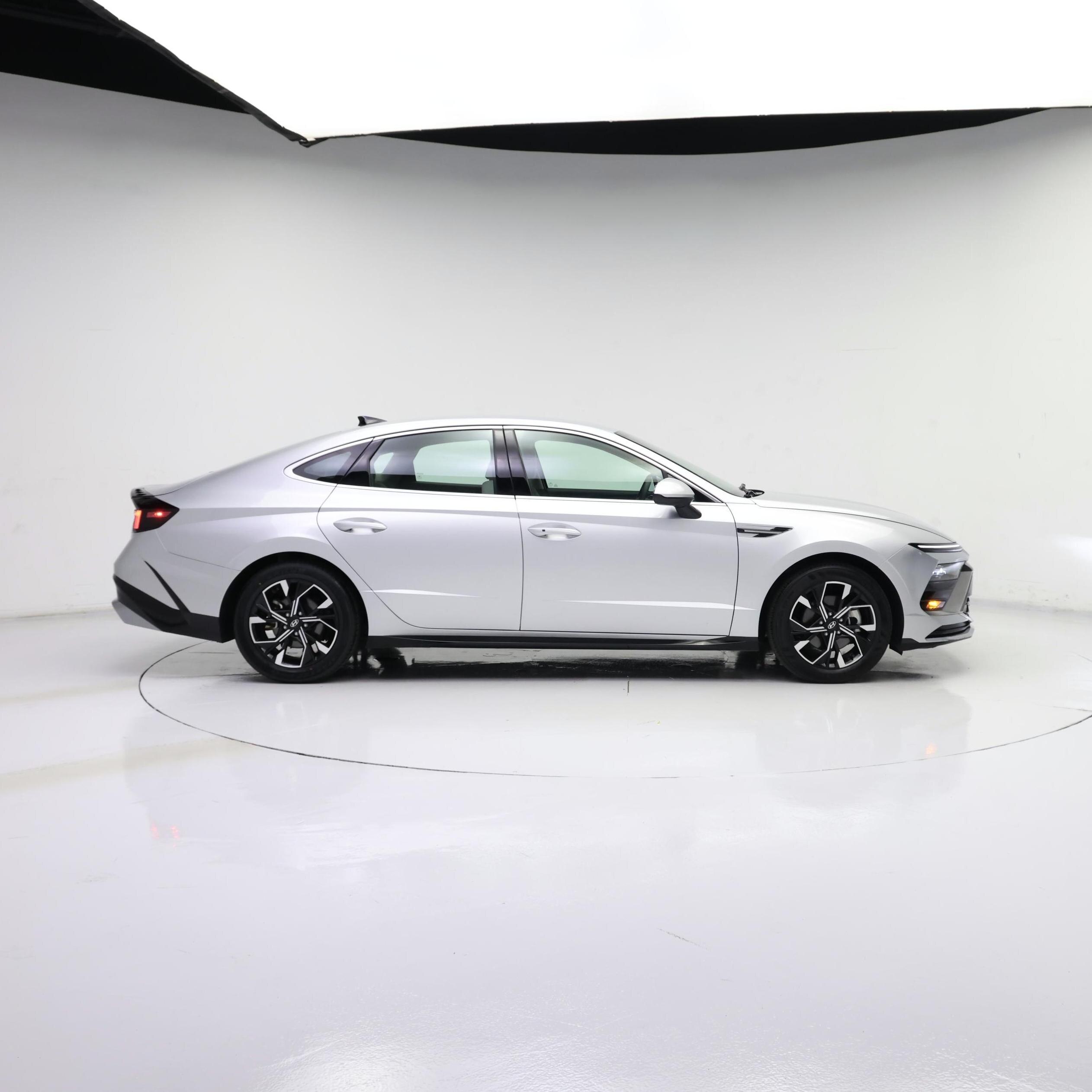 Thumbnail: 2025 Hyundai Sonata - 7