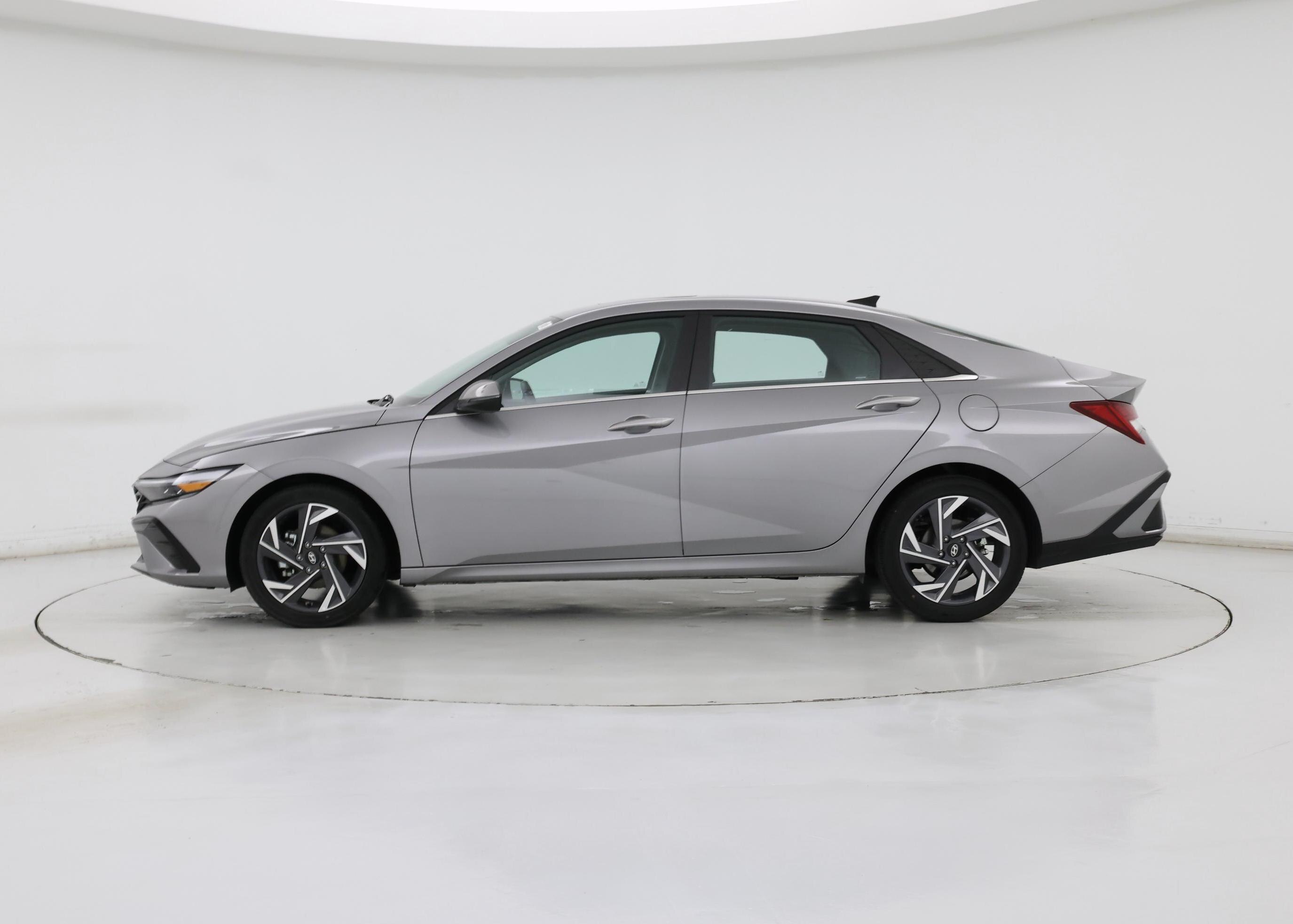Thumbnail: 2025 Hyundai Elantra - 3