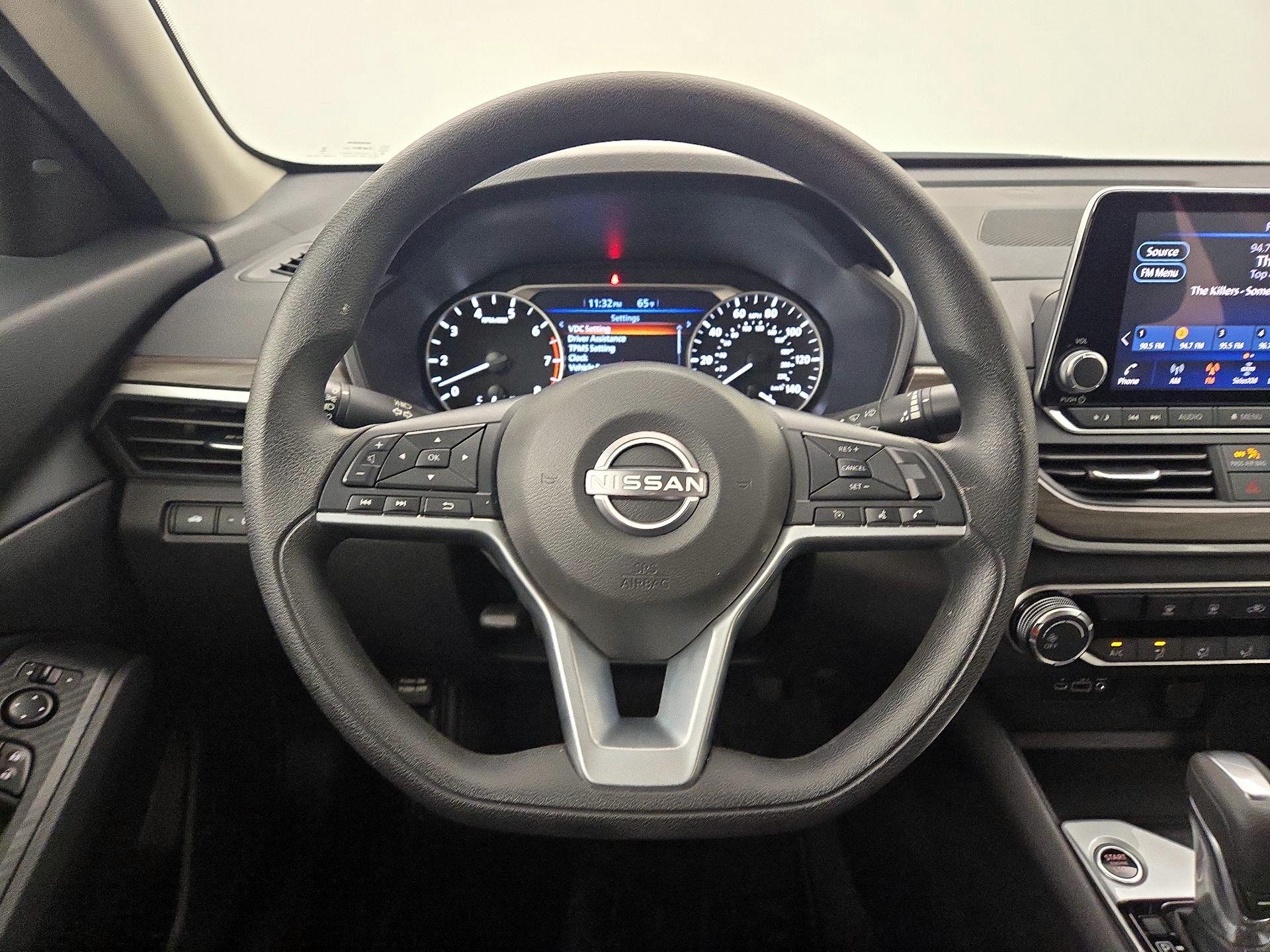 Thumbnail: 2025 Nissan Altima - 10