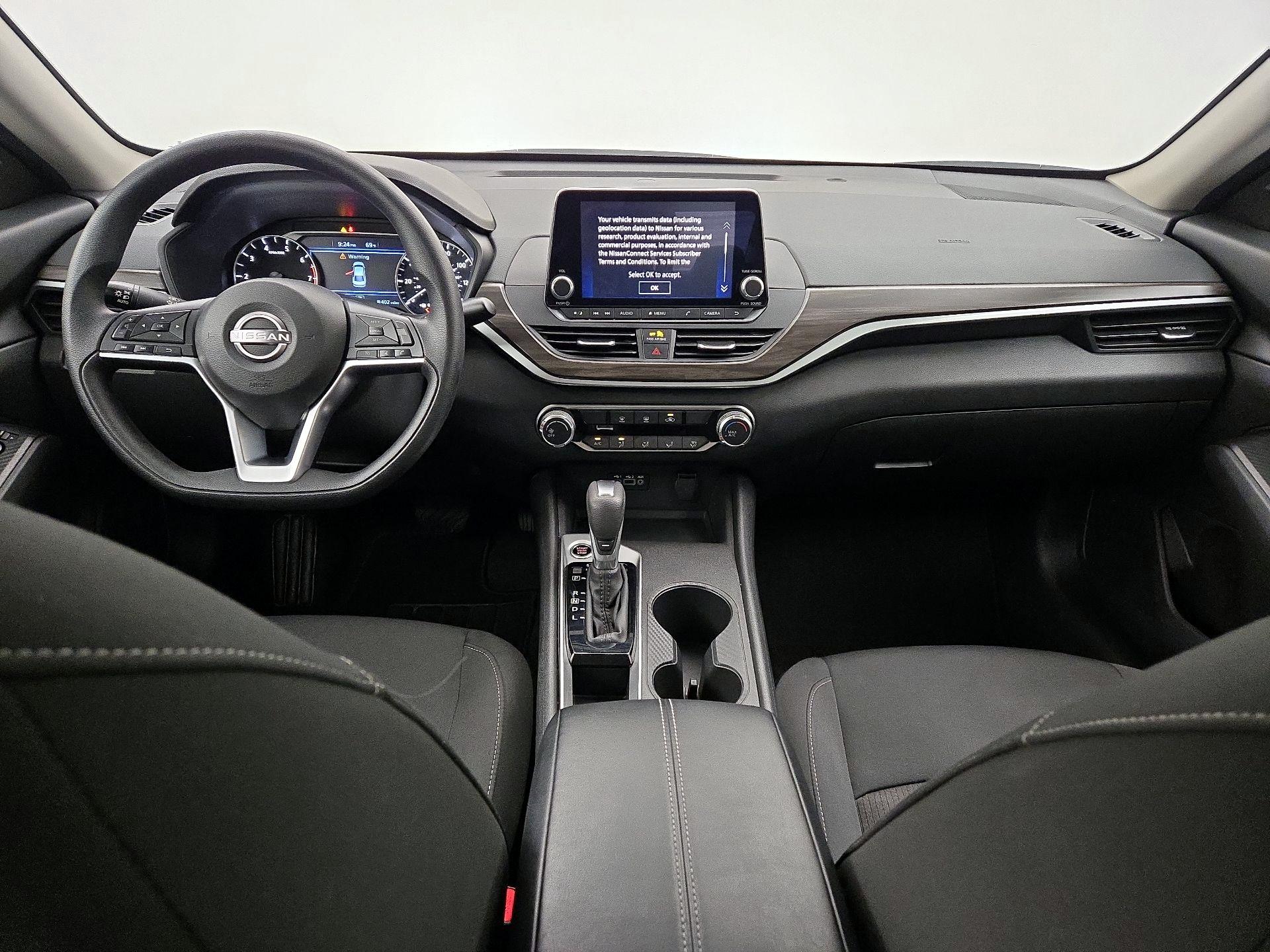 Thumbnail: 2025 Nissan Altima - 9