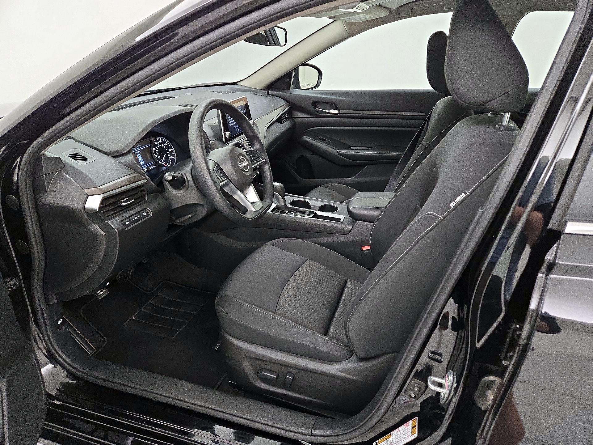 Thumbnail: 2025 Nissan Altima - 11